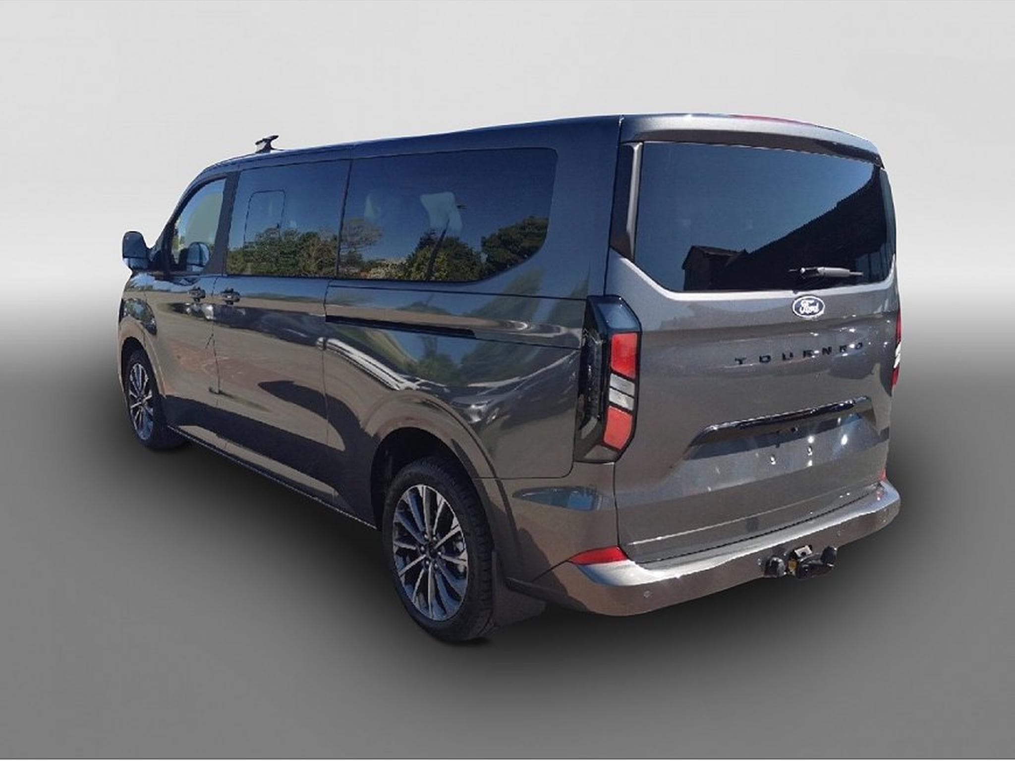Ford Tourneo (2026) - Photo 4