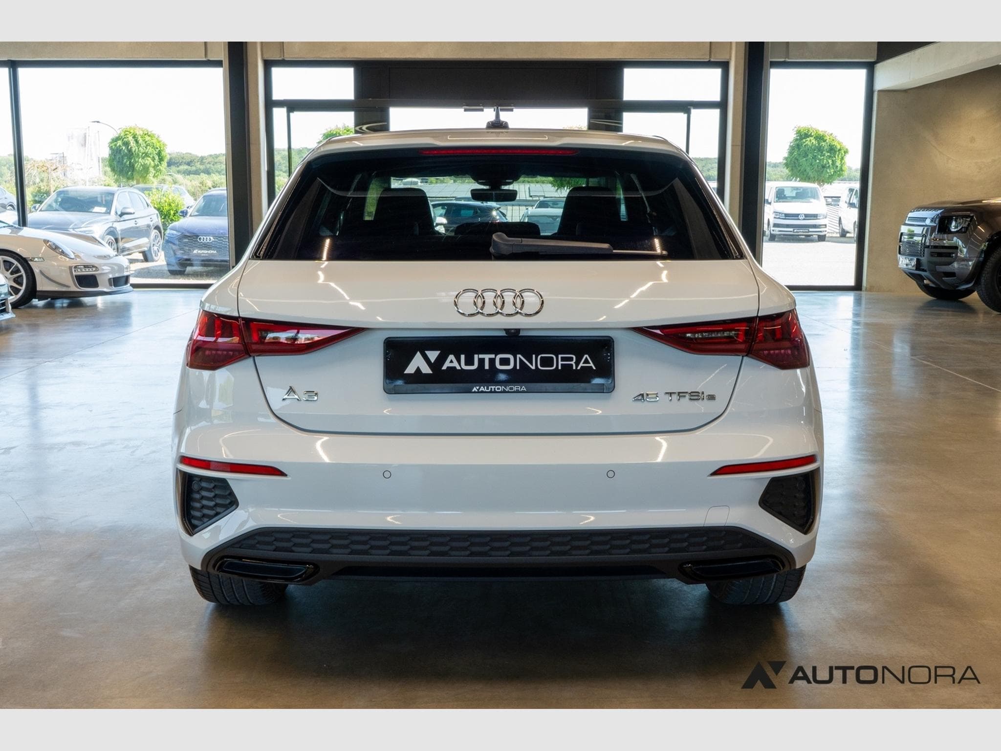 Audi A3 45 TFSIe Sportback S line (2023) - Photo 9