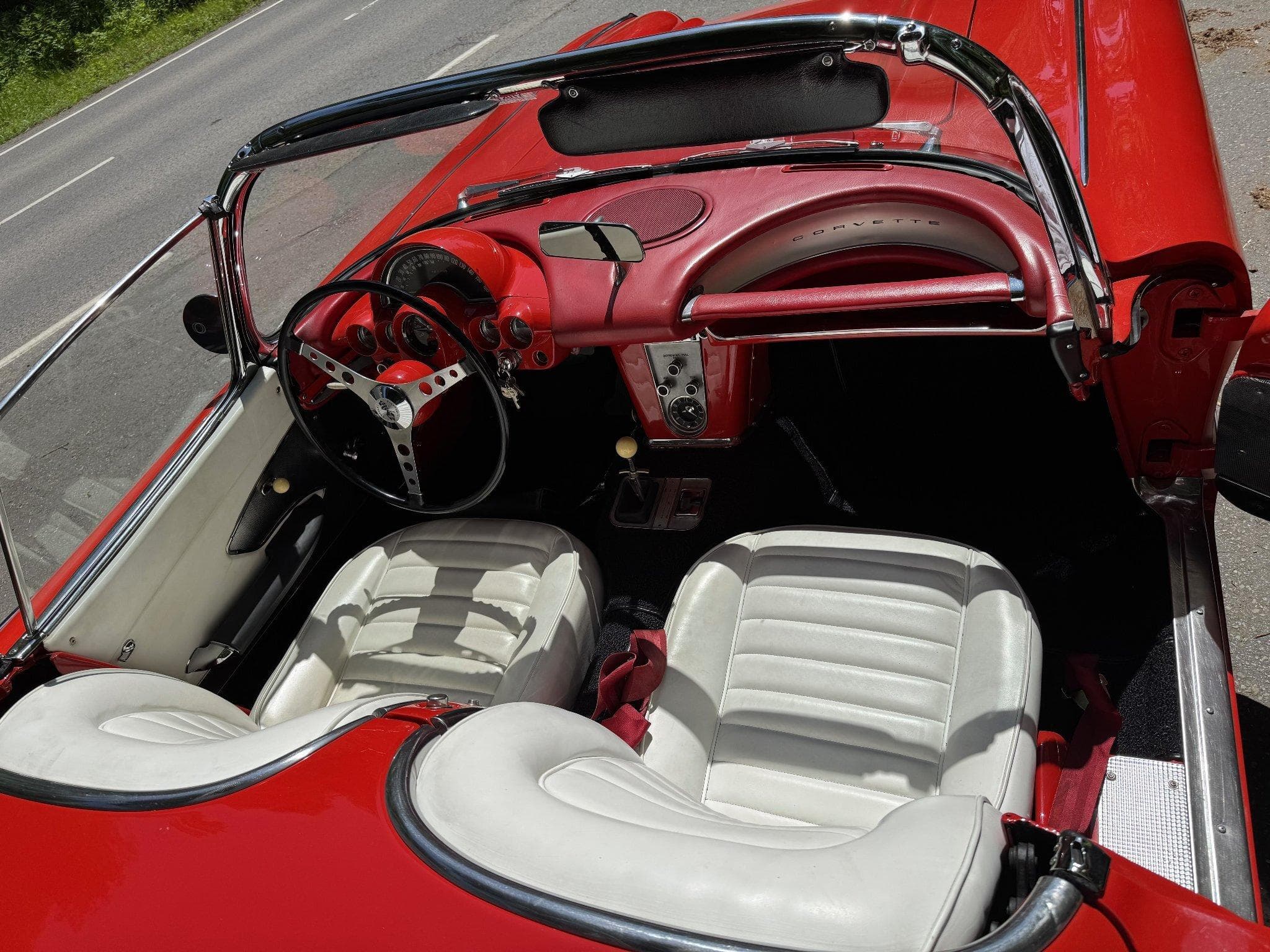 Chevrolet Corvette C1 (1959) - Photo 6