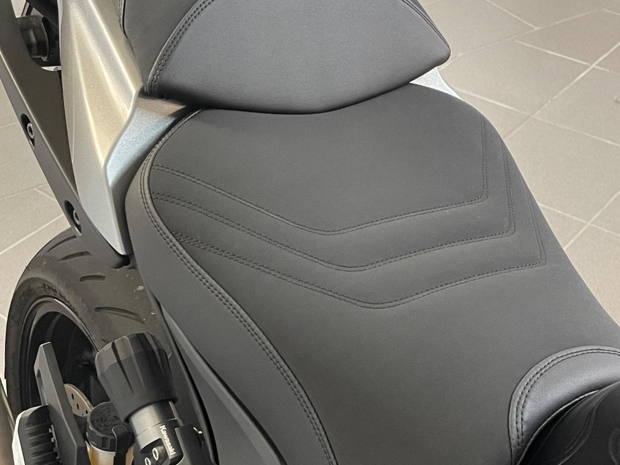 Kawasaki Ninja 1000SX (2022) - Foto 3
