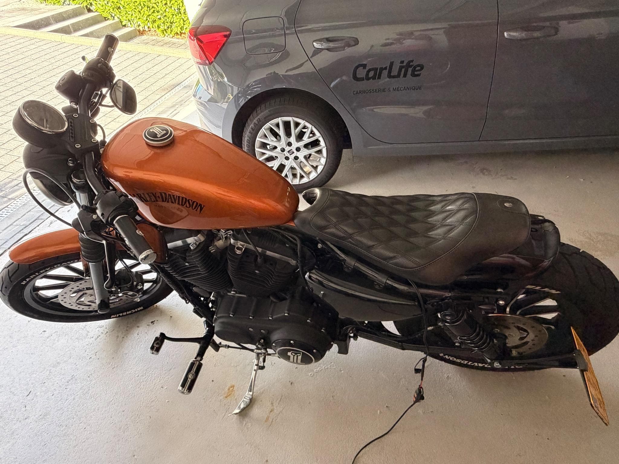 Harley-Davidson Custom IRON883 (2014) - Foto 2