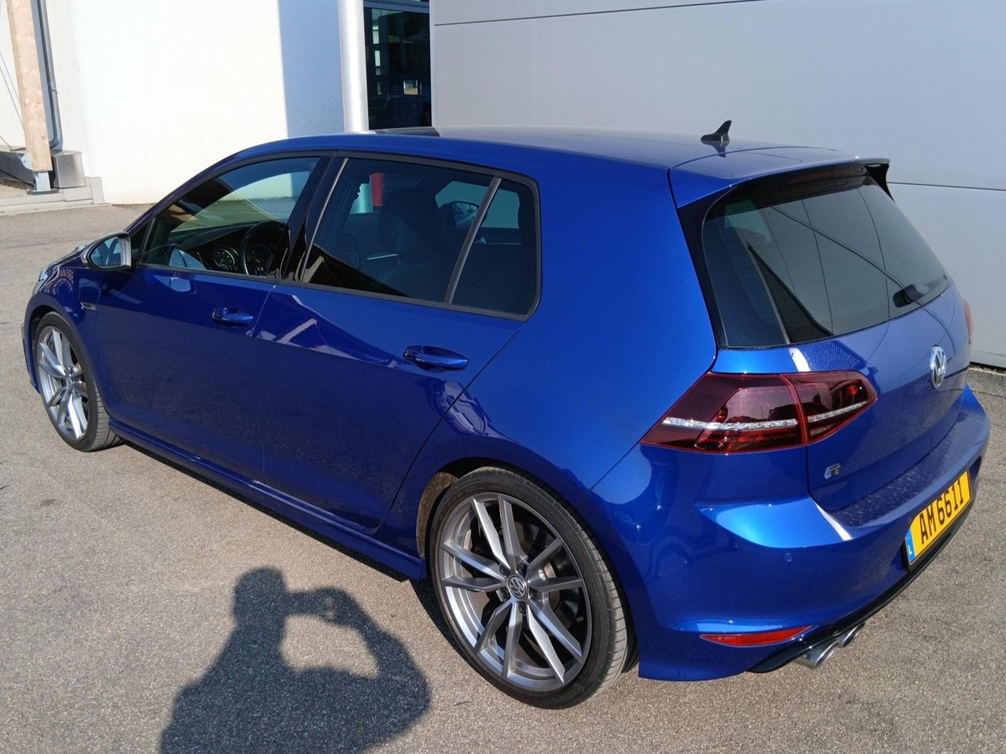 VW Golf VII R 2.0 TSI 4Motion 6-Gang (2014) - Photo 2