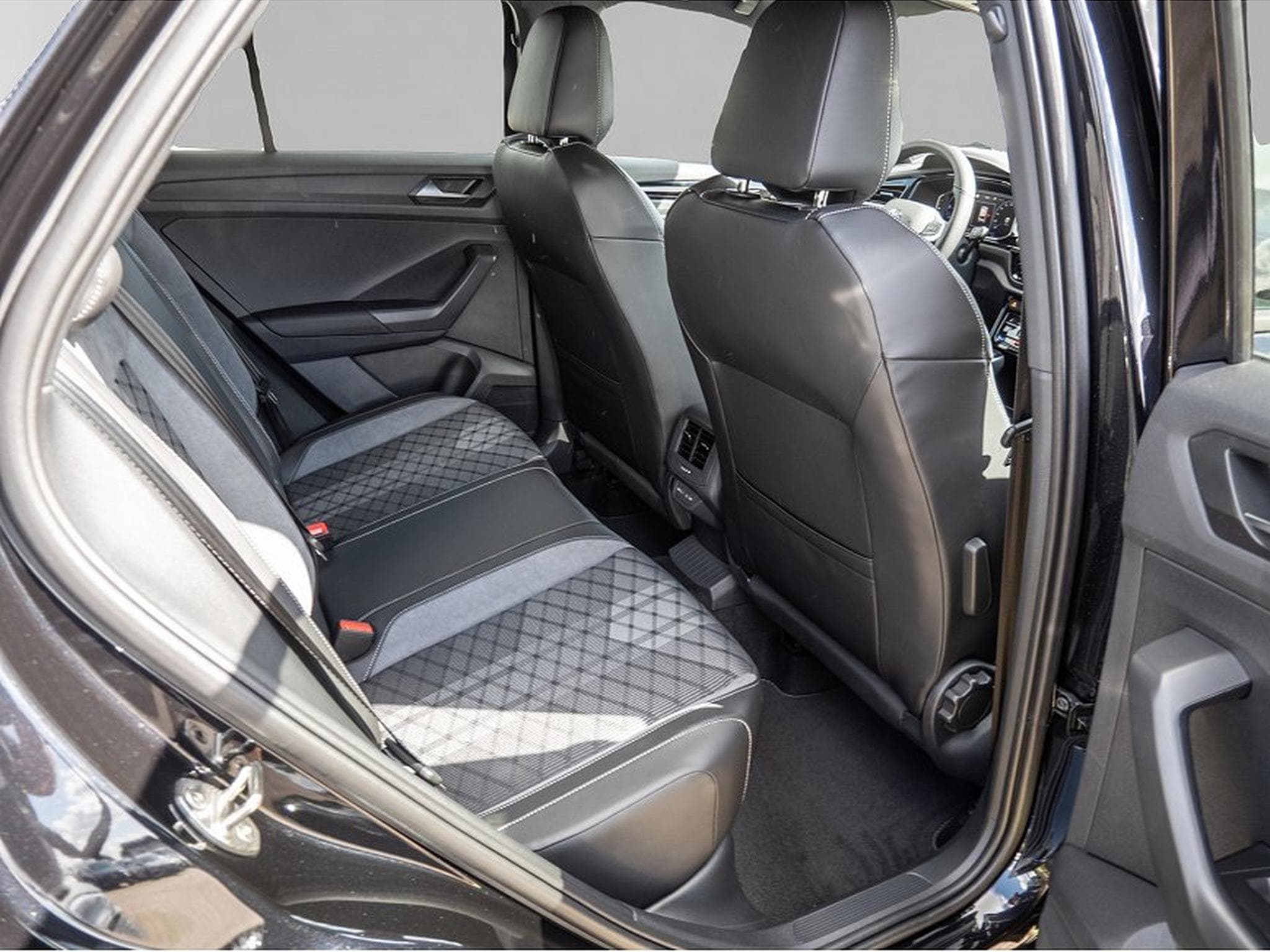 VW T-Roc (2025) - Foto 4