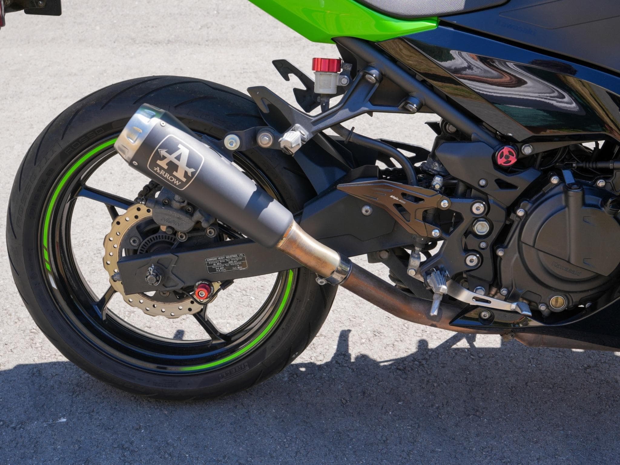 Kawasaki Ninja 400 (2019) - Foto 10