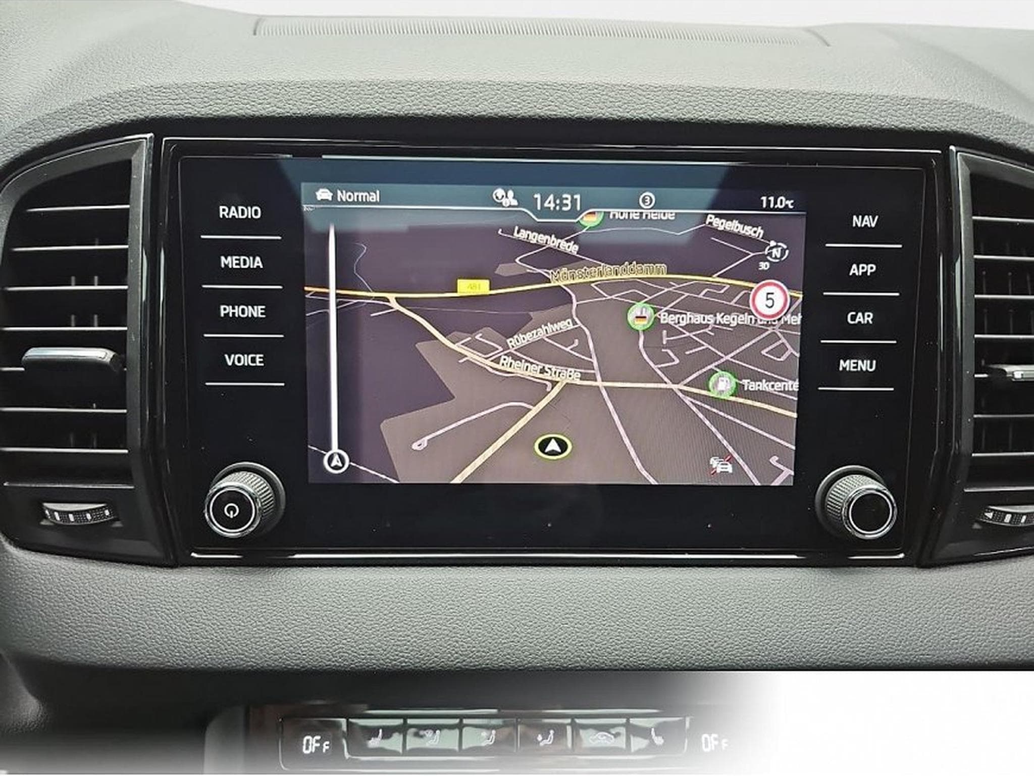 Skoda Karoq (2026) - Photo 8