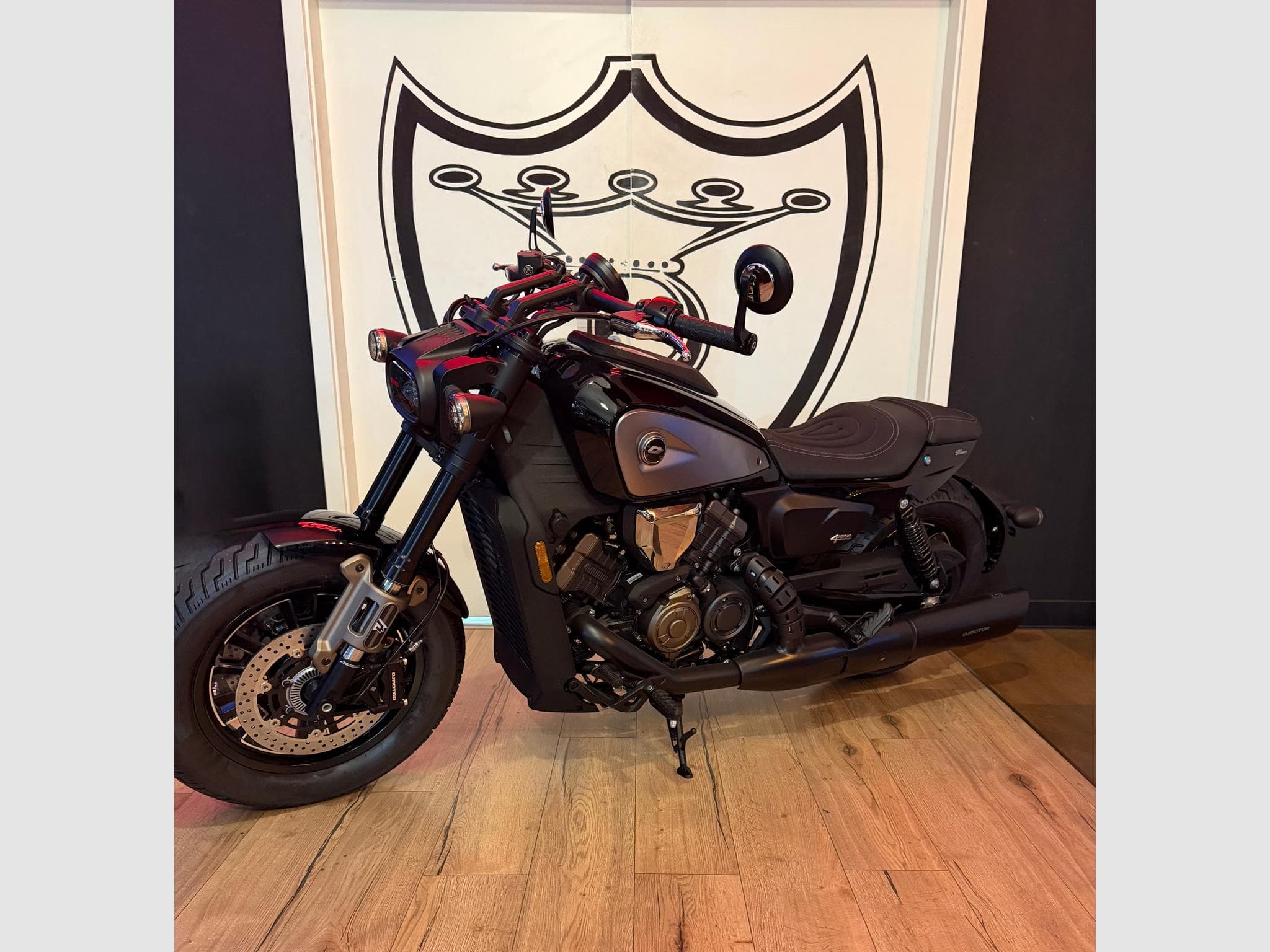 QJmotor SRV 600 V SRV 600 V4 (2026) - Foto 2