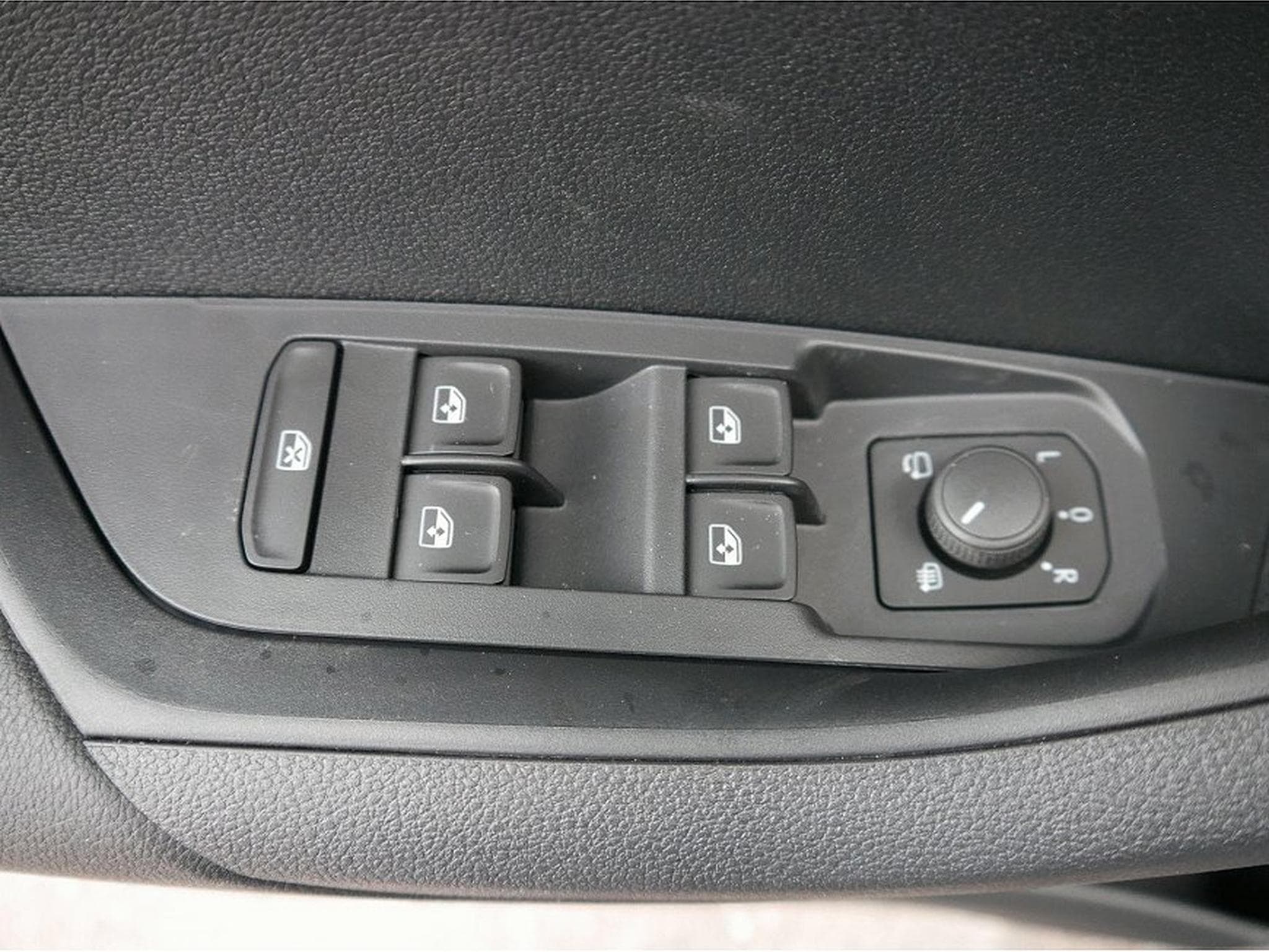 Skoda Karoq (2026) - Photo 10