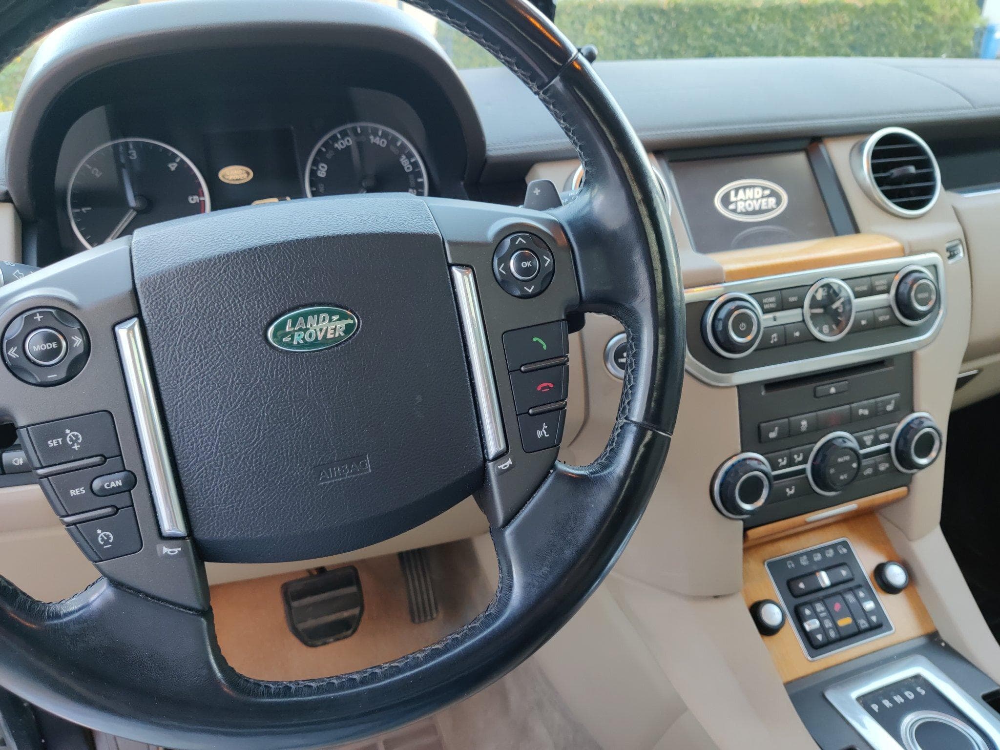 Land-Rover Discovery 4 HSE SDV6 (2011) - Foto 2