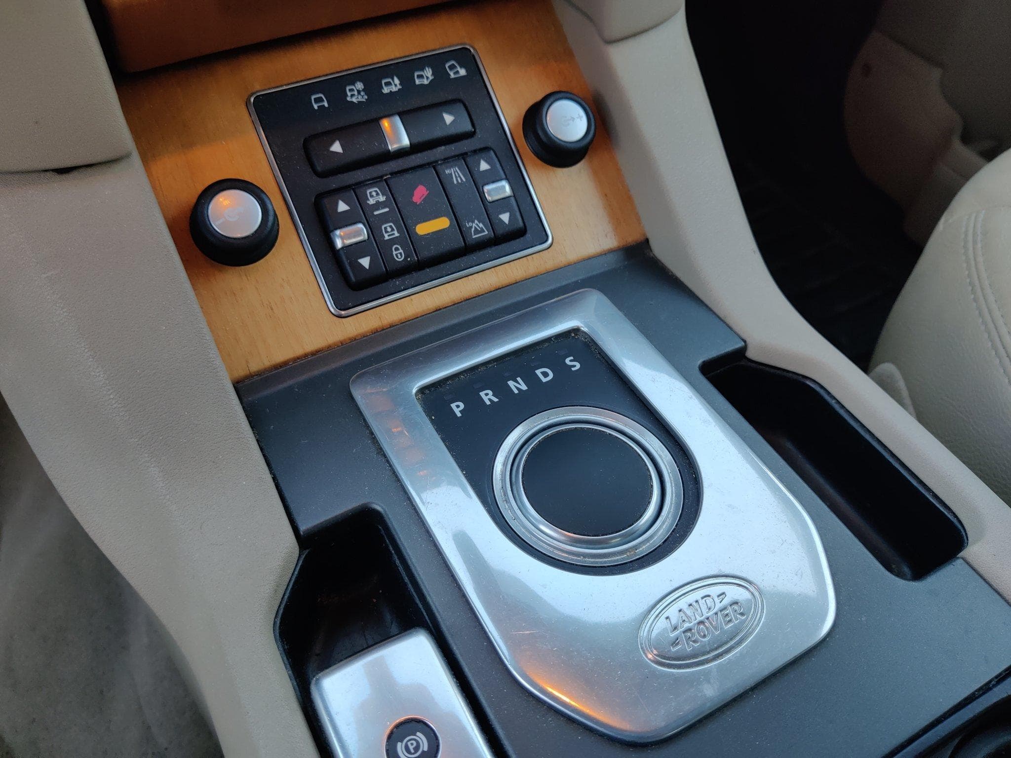 Land-Rover Discovery 4 HSE SDV6 (2011) - Foto 4