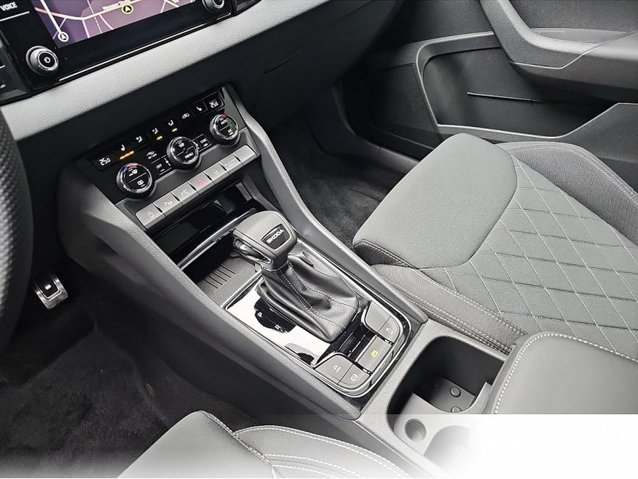 Skoda Karoq (2026) - Photo 11