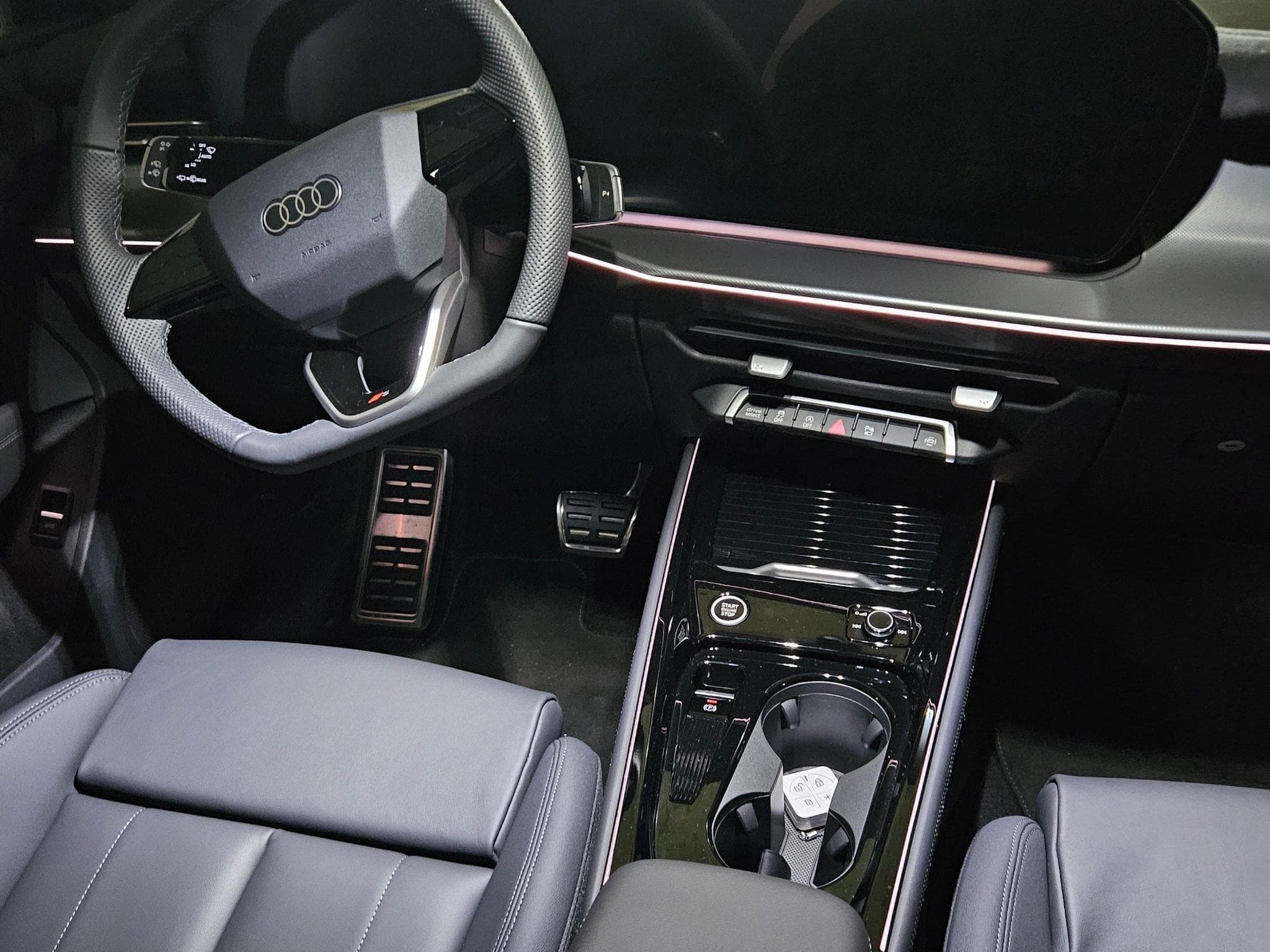 Audi Q3 S-Line (2026) - Photo 3