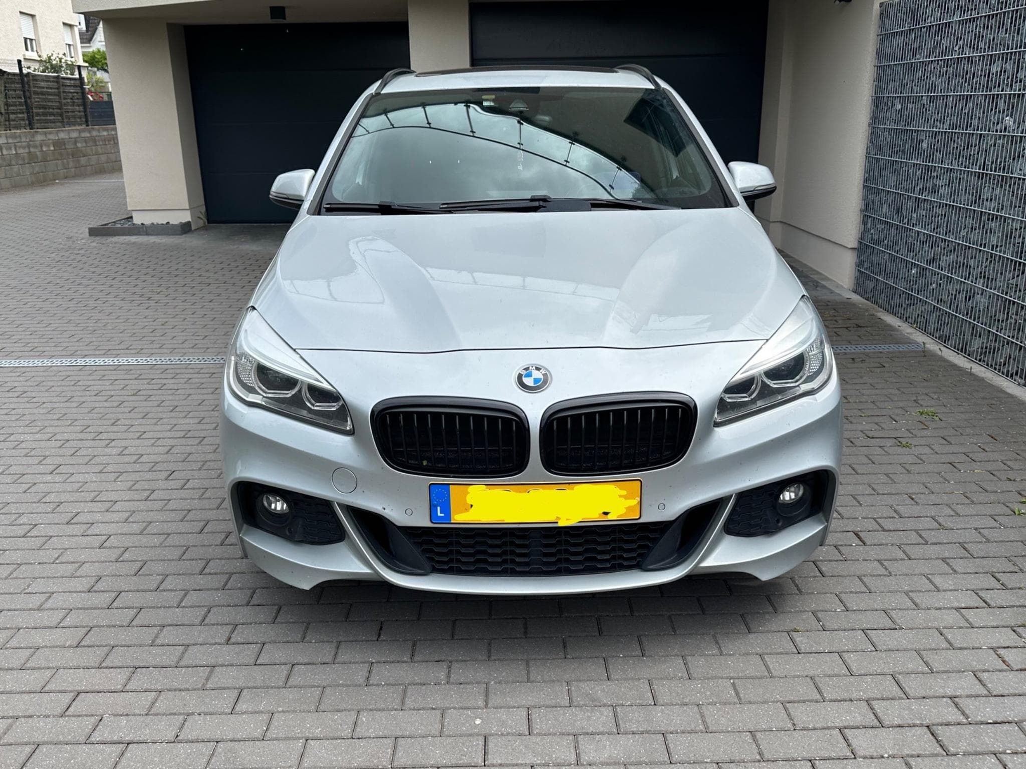 BMW 218 Active Tourer (2015) - Photo 2