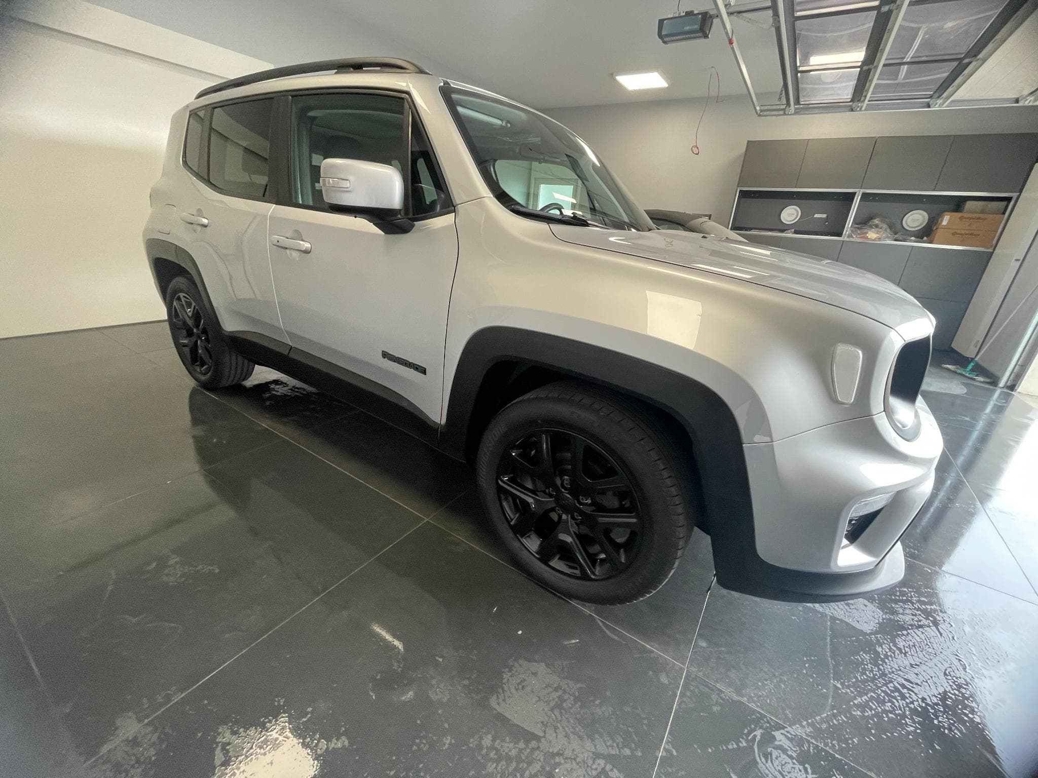 Jeep Renegade Black Star (2021) - Photo 4