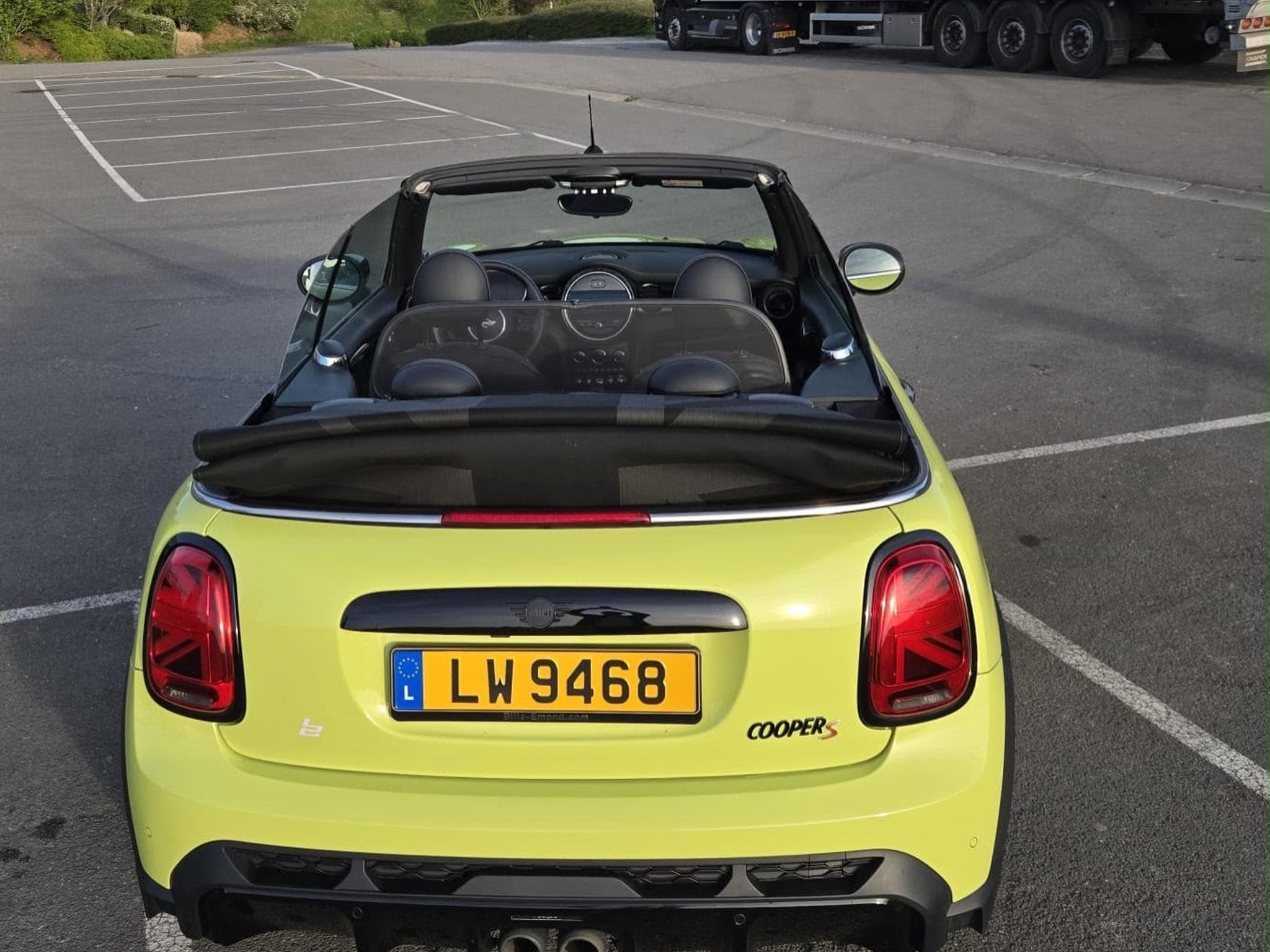 Mini Cooper JCW (2022) - Photo 2