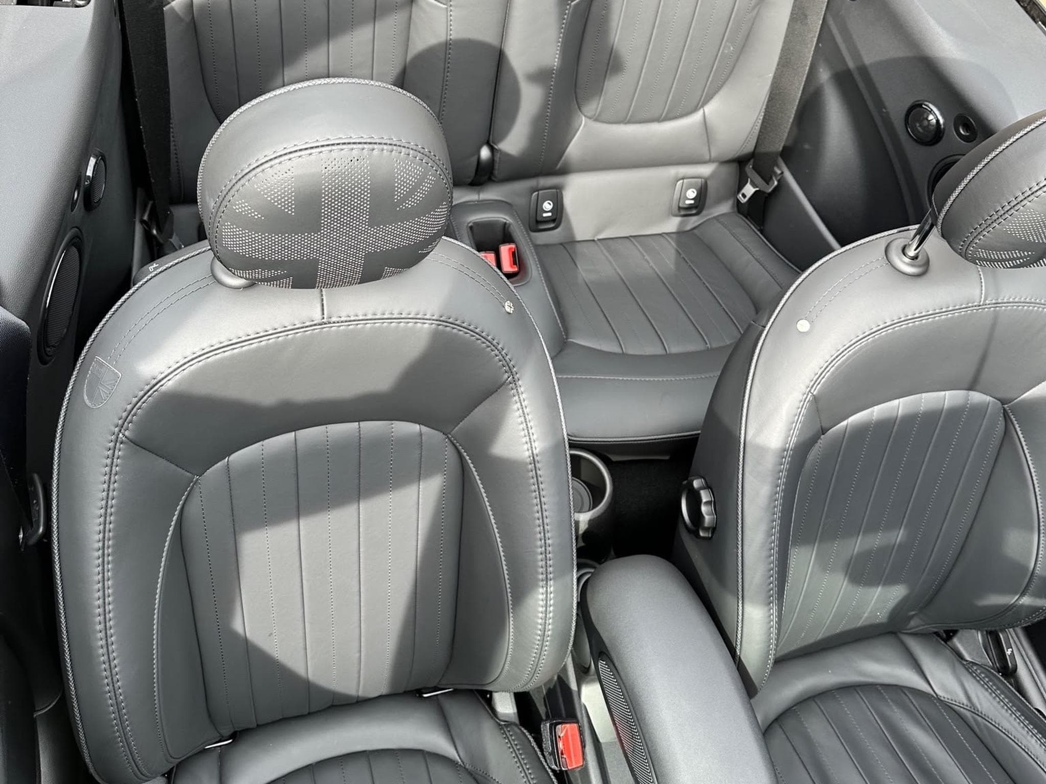 Mini Cooper JCW (2022) - Photo 3