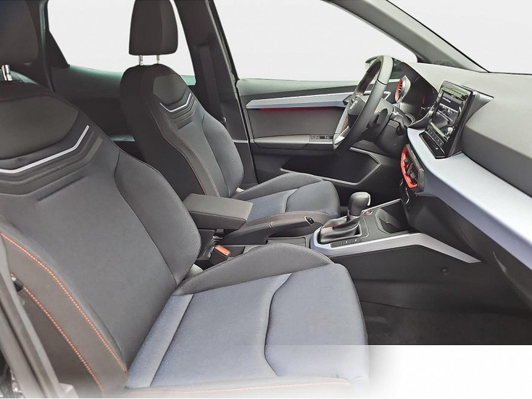 Seat Arona (2026) - Photo 15