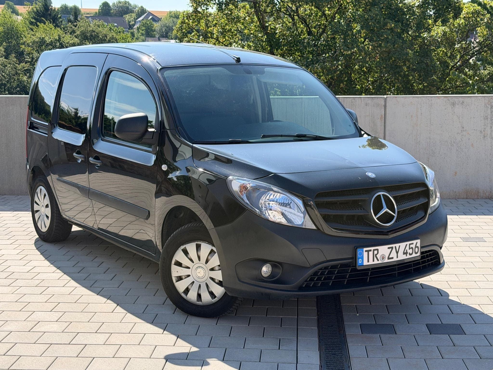 Mercedes Citan (2018) - Photo 1