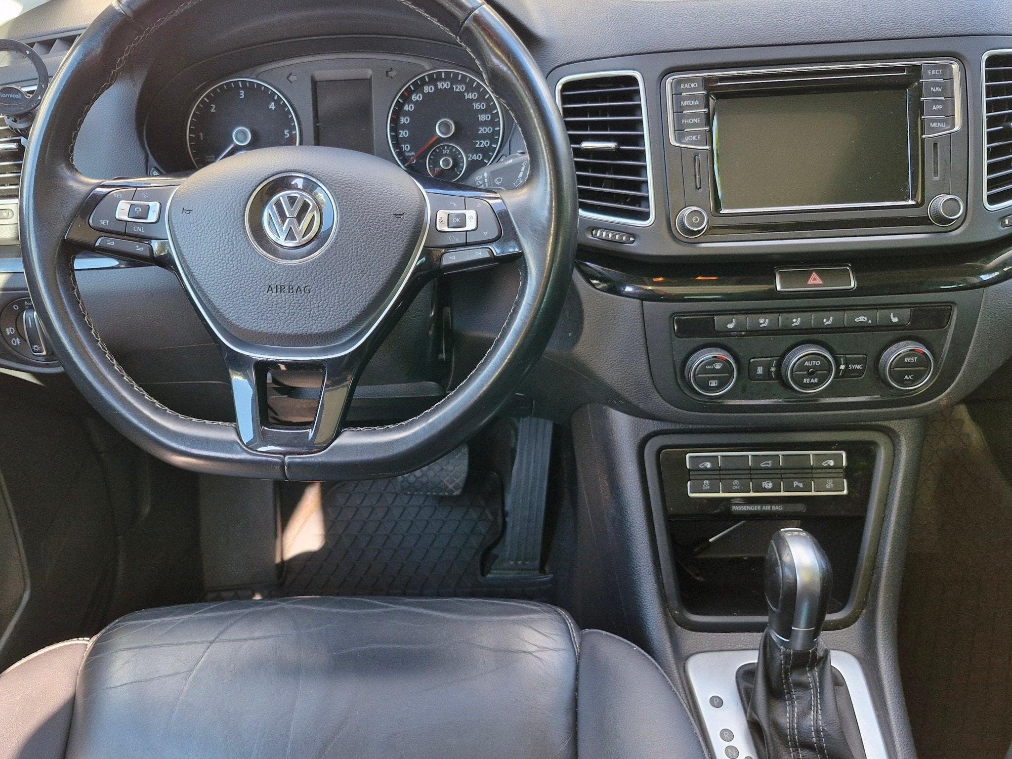 VW Sharan 184 Ch 135 KW Highline 7 places (2017) - Foto 5