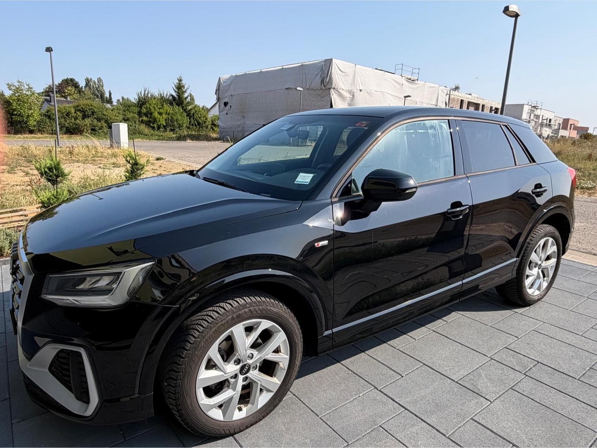 Audi Q2 S-line (2023) - Photo 3