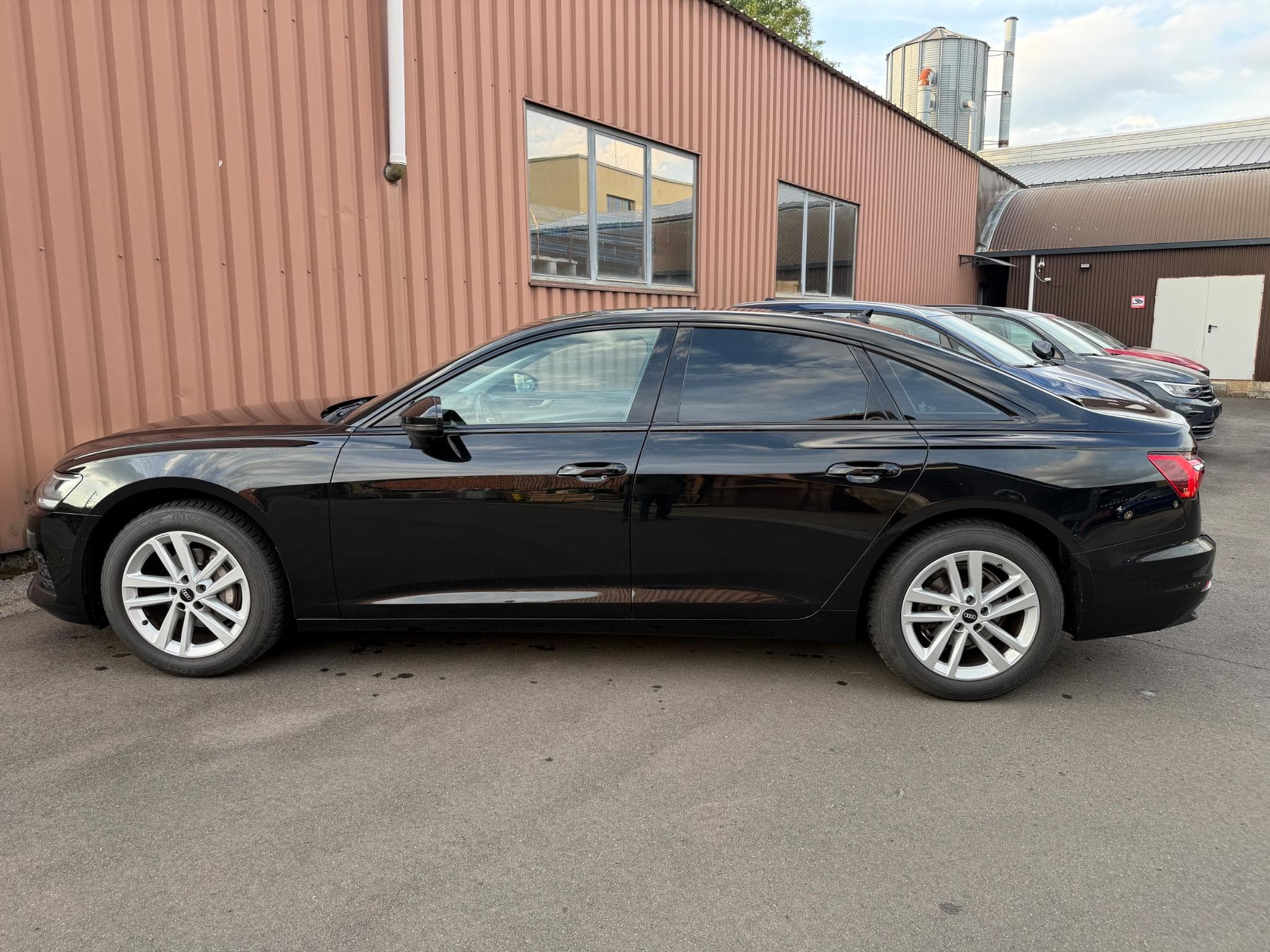 Audi A6 2.0 TDI 163CH S-TRONIC Business (2022) - Photo 5