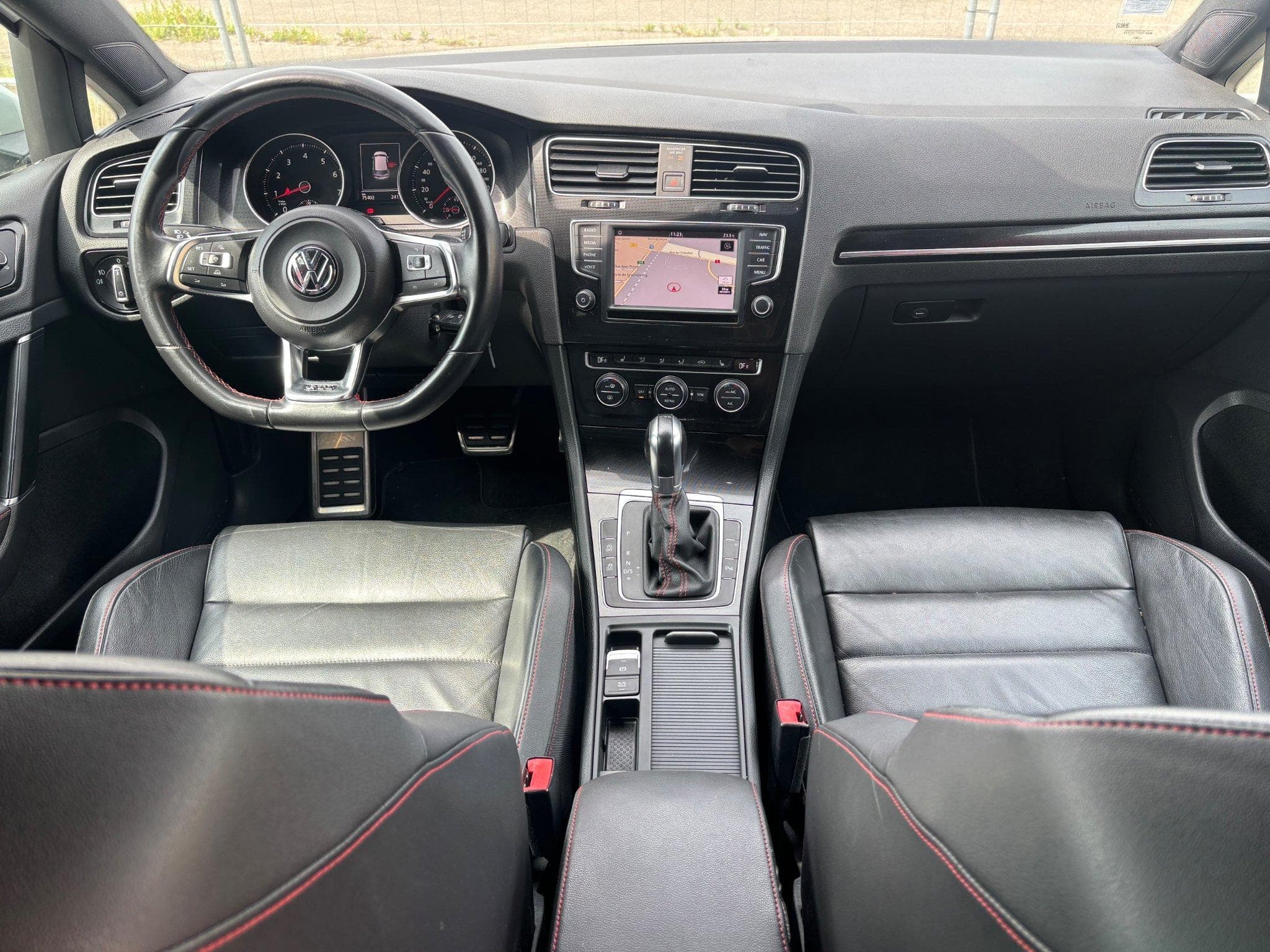 VW Golf VII GTI (2016) - Photo 7