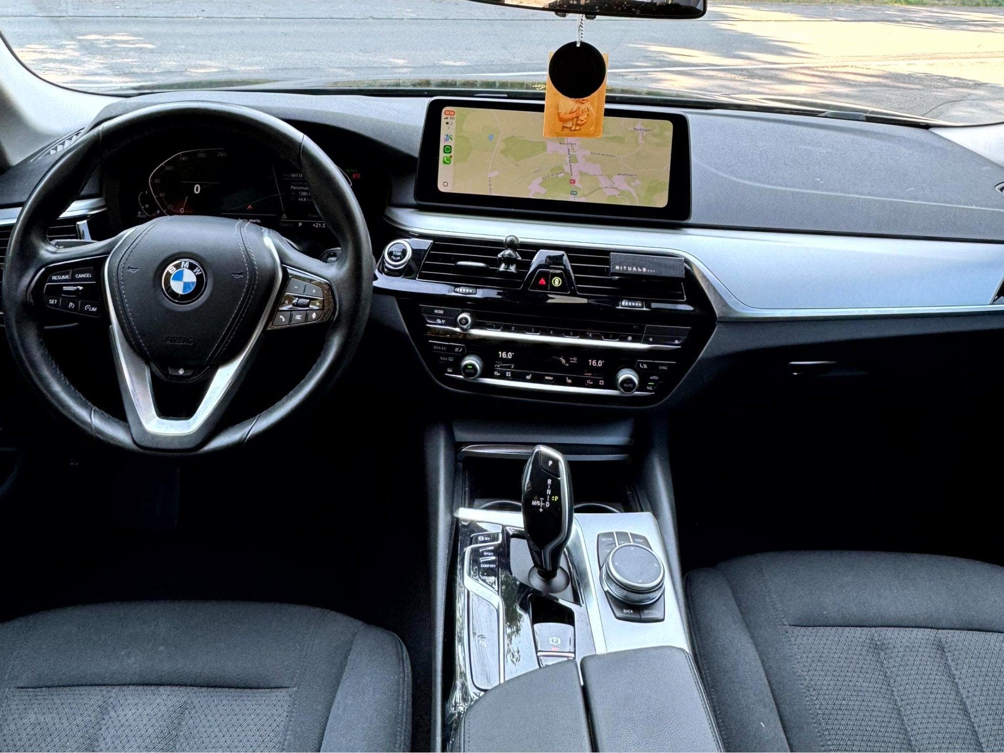 BMW 520 Mild Hybrid Luxury (2021) - Photo 2