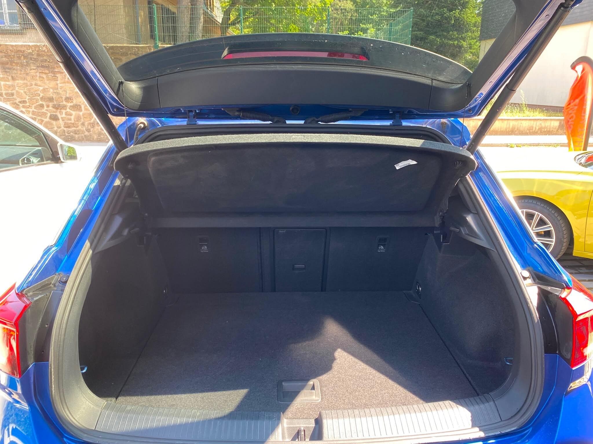 VW T-Roc 1.5 tsi 150 R-line DSG (2022) - Foto 10