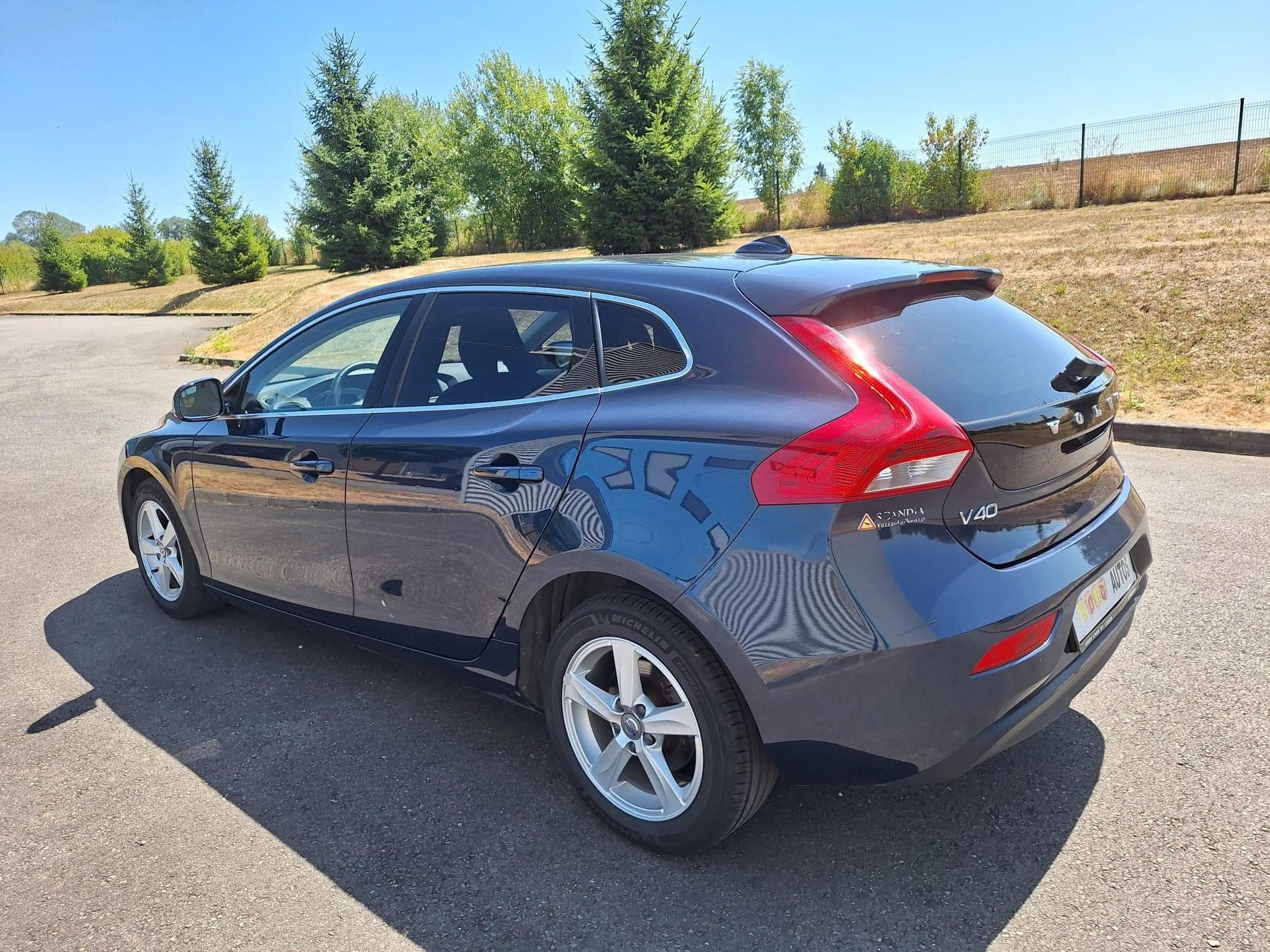 Volvo V40 D2 1.6d 114ch Momentum (2014) - Photo 5
