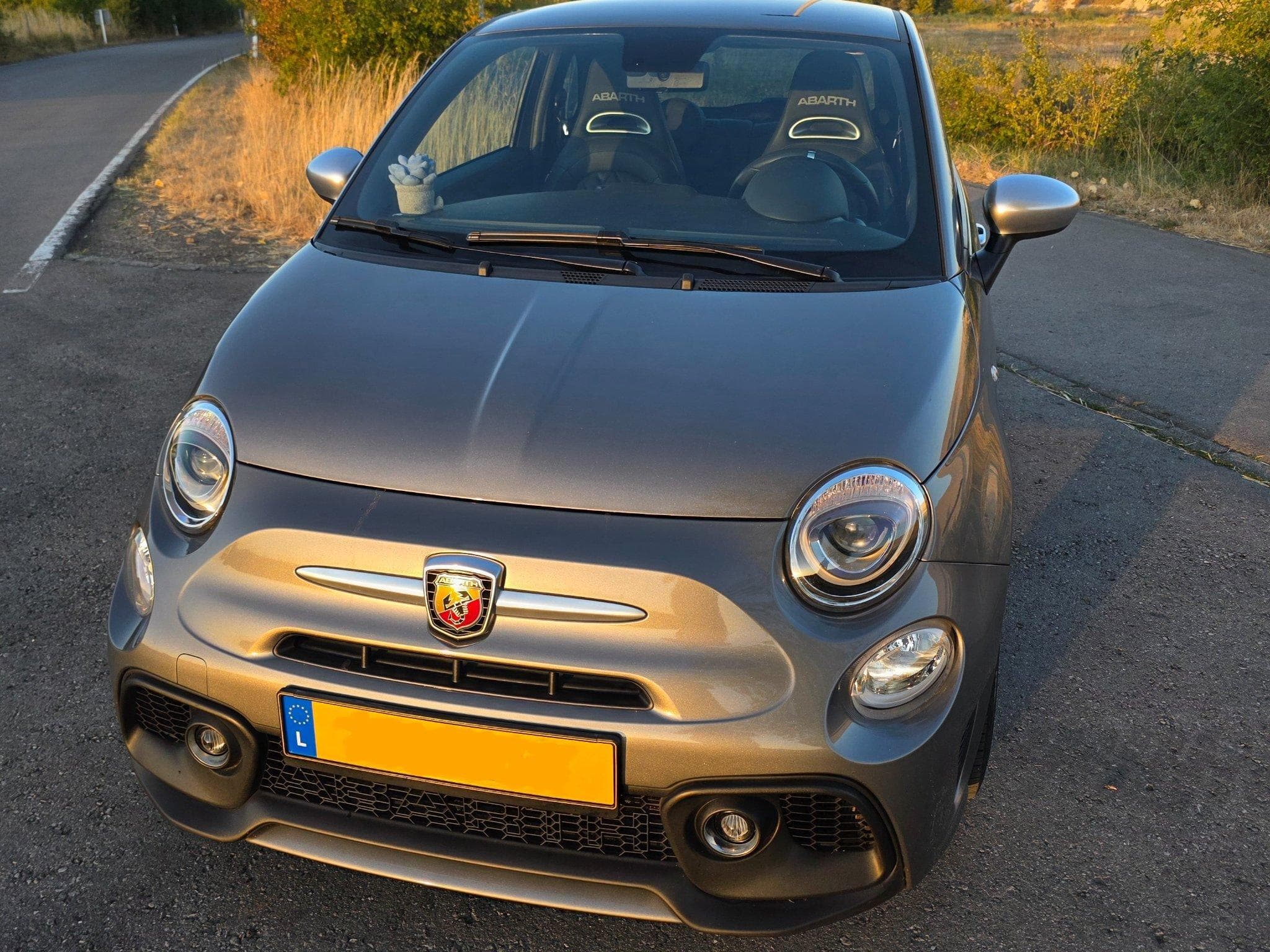 Abarth 595 Full Options (2022) - Photo 2