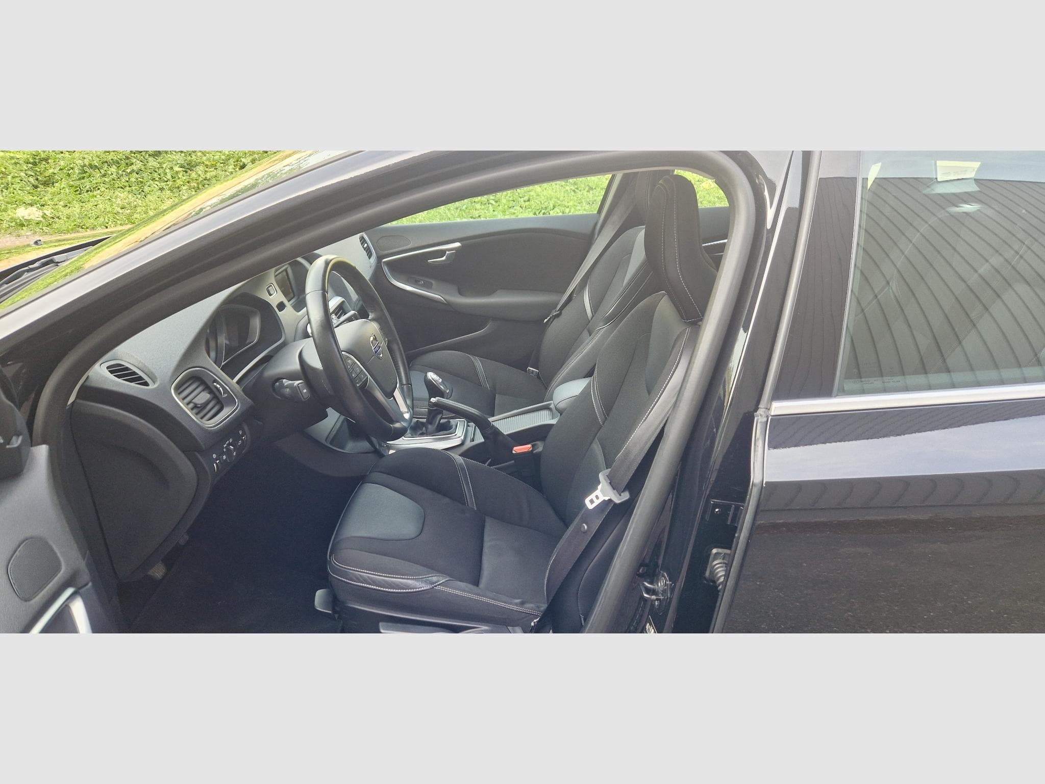 Volvo V40 D2 1.6d 114ch Momentum (2012) - Foto 9