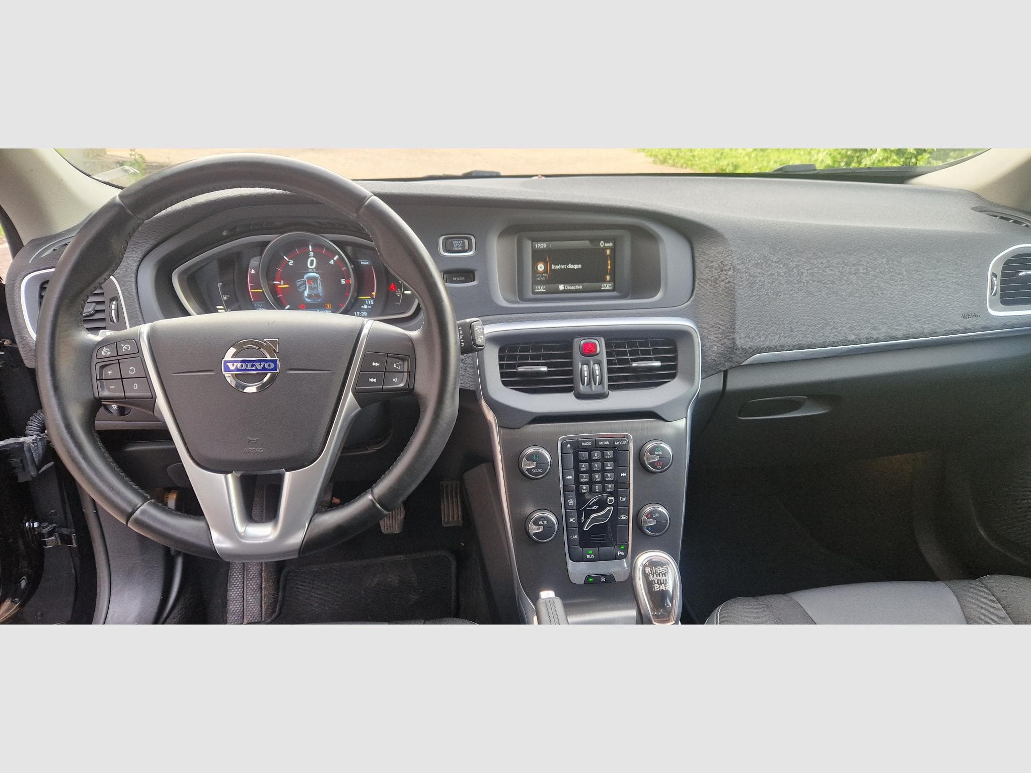 Volvo V40 D2 1.6d 114ch Momentum (2012) - Foto 13
