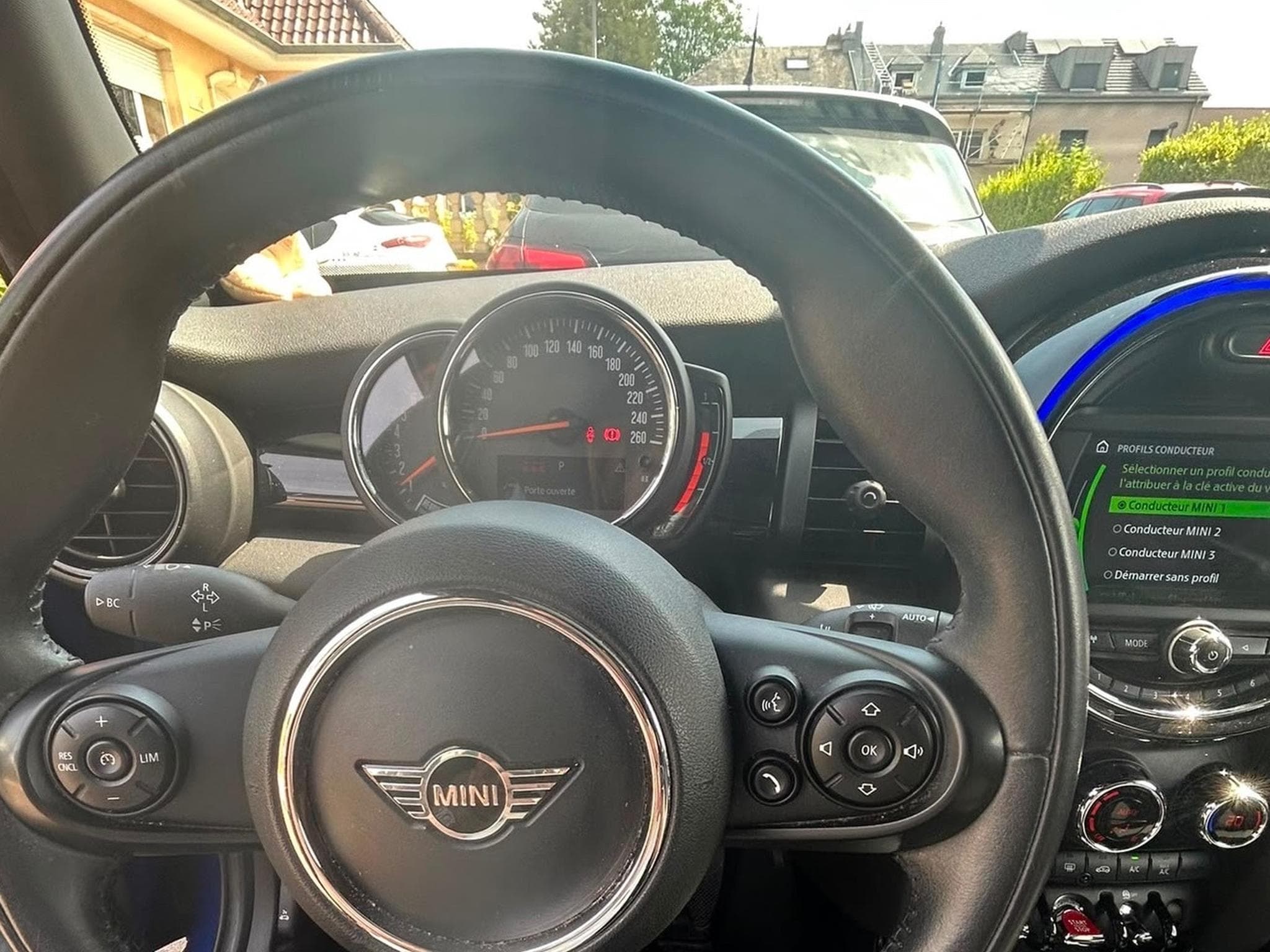 Mini Cooper Cooper (2020) - Photo 9