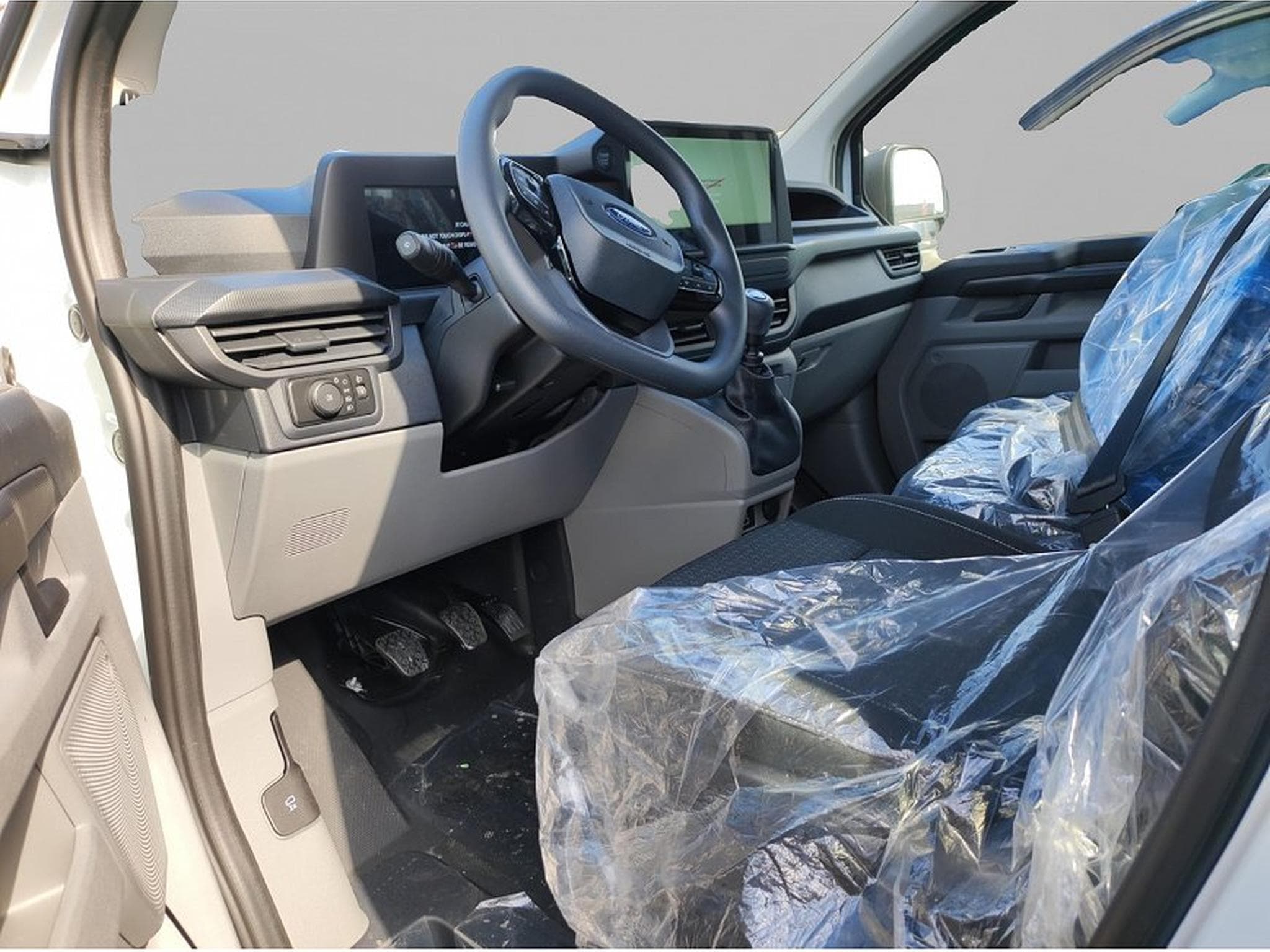 Ford Transit (2025) - Foto 2