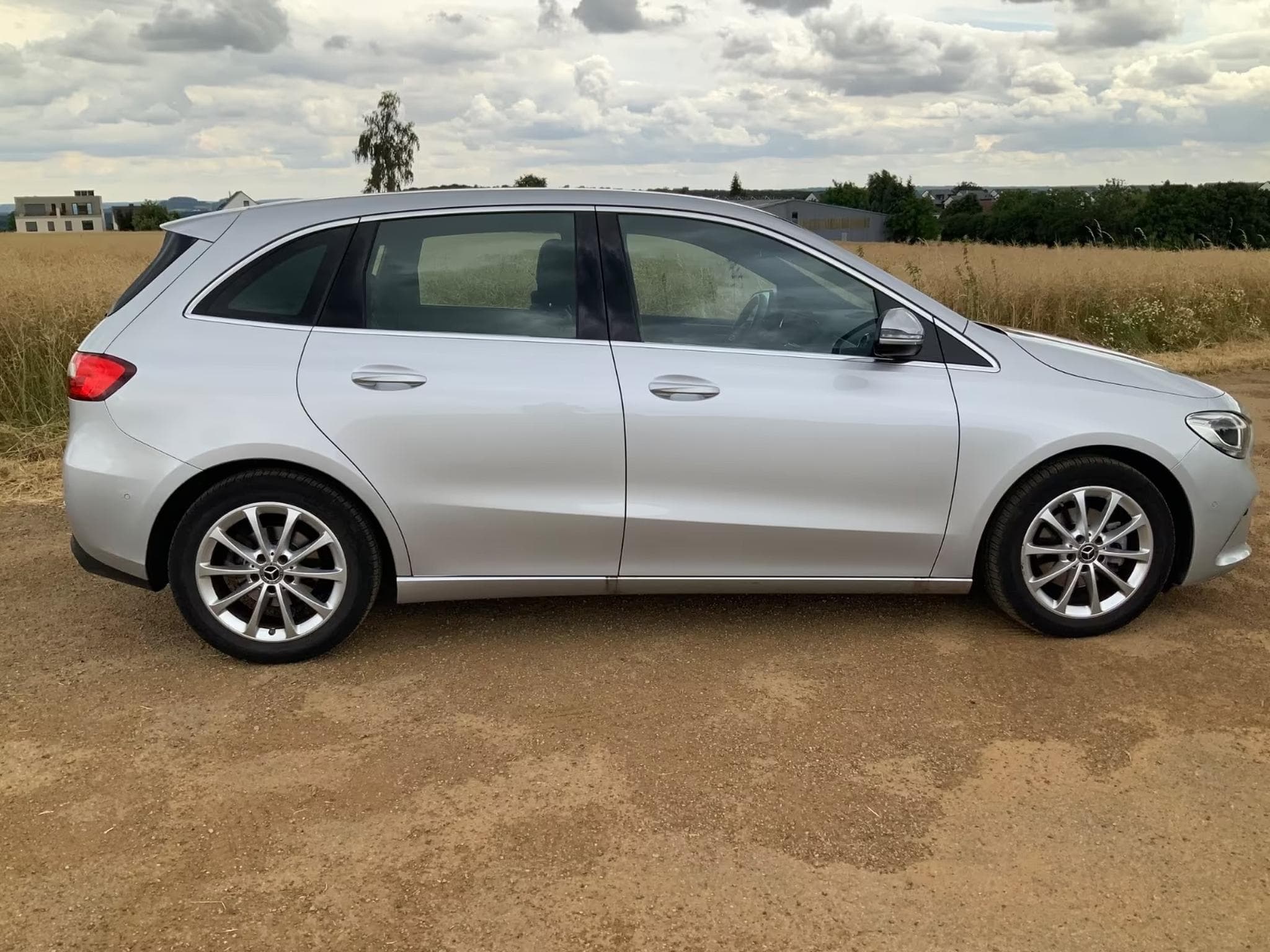 Mercedes B 180 Business-Paket / Progressive (2021) - Foto 2