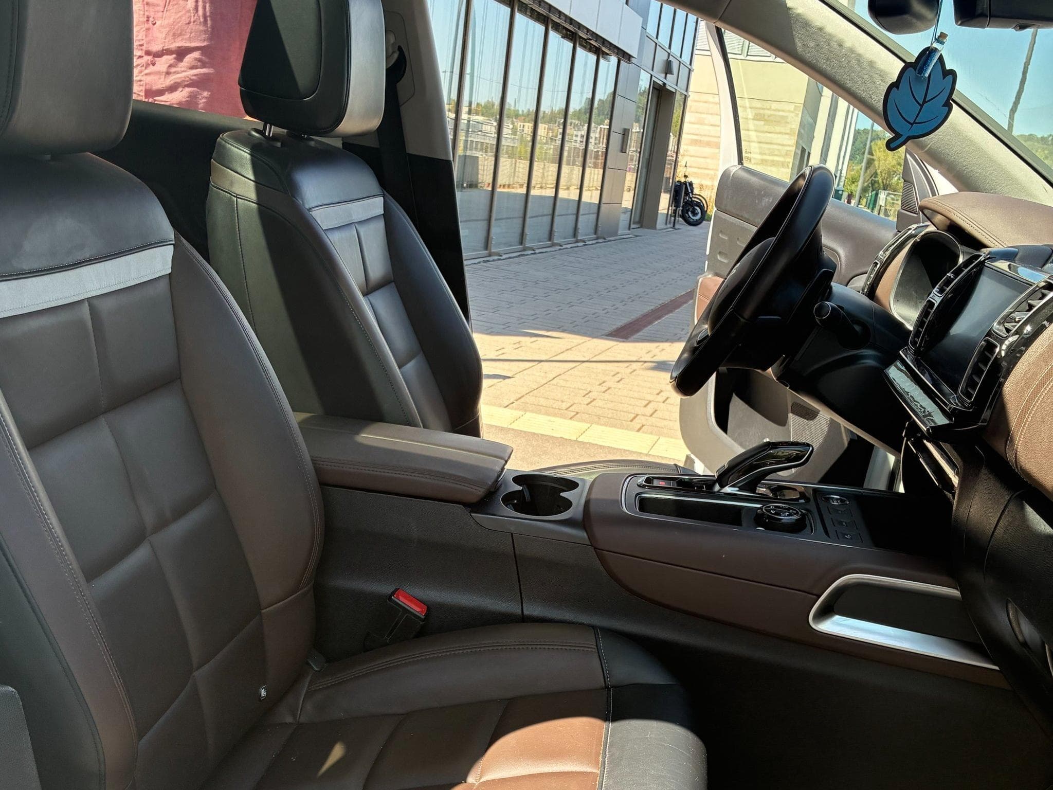 Citroën C5 Aircross 1.6 PureTech (2019) - Photo 5