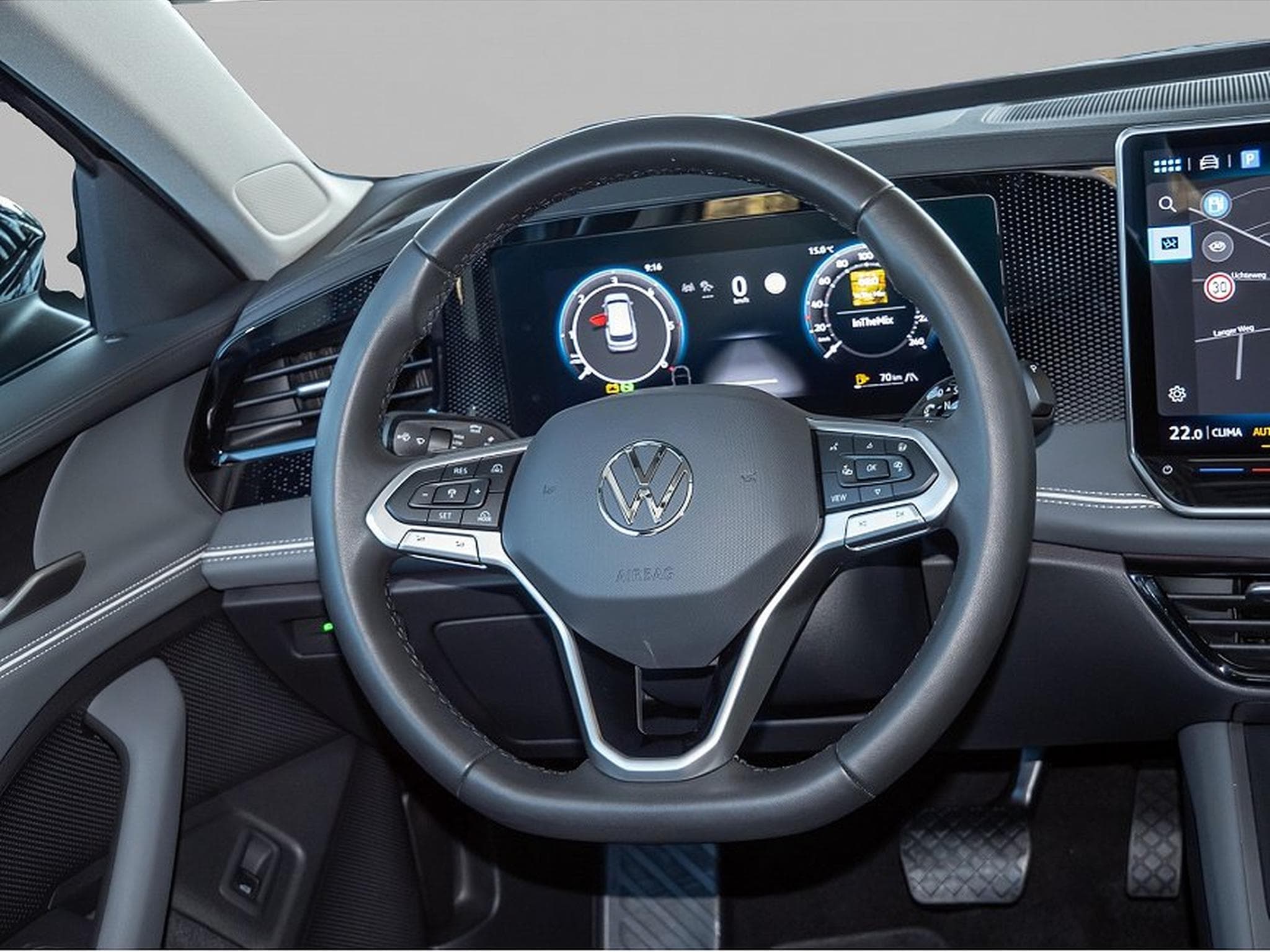 VW Passat (2025) - Photo 6
