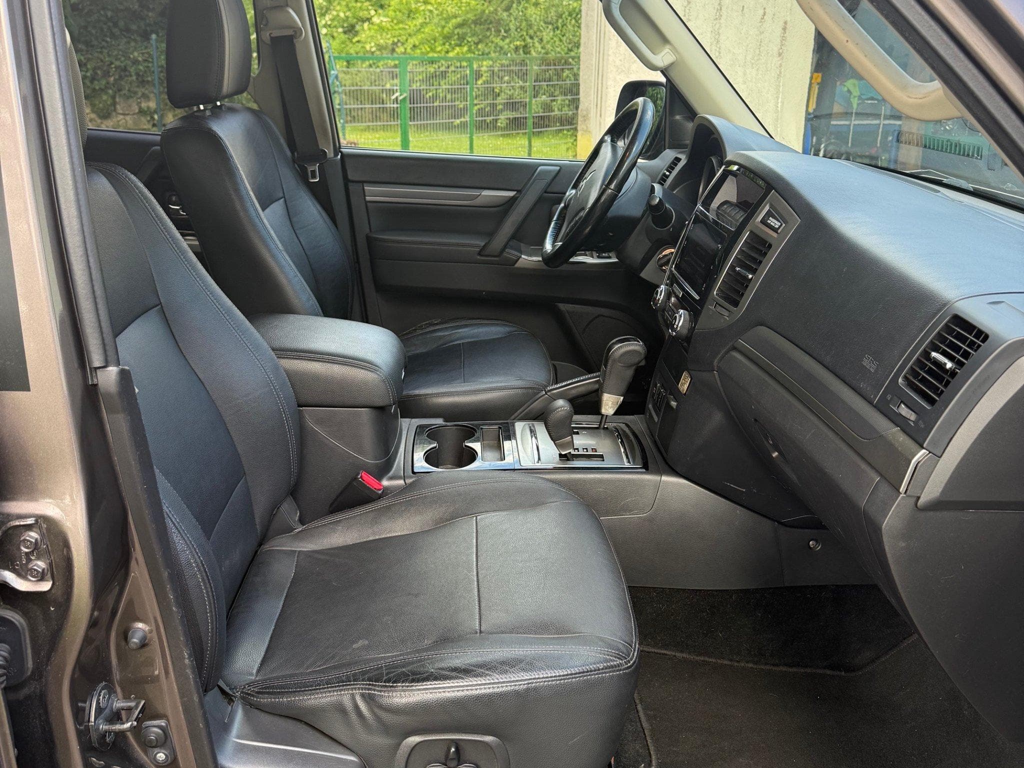 Mitsubishi Pajero 3.2 DI-D EDITION 7 sièges (2016) - Photo 7