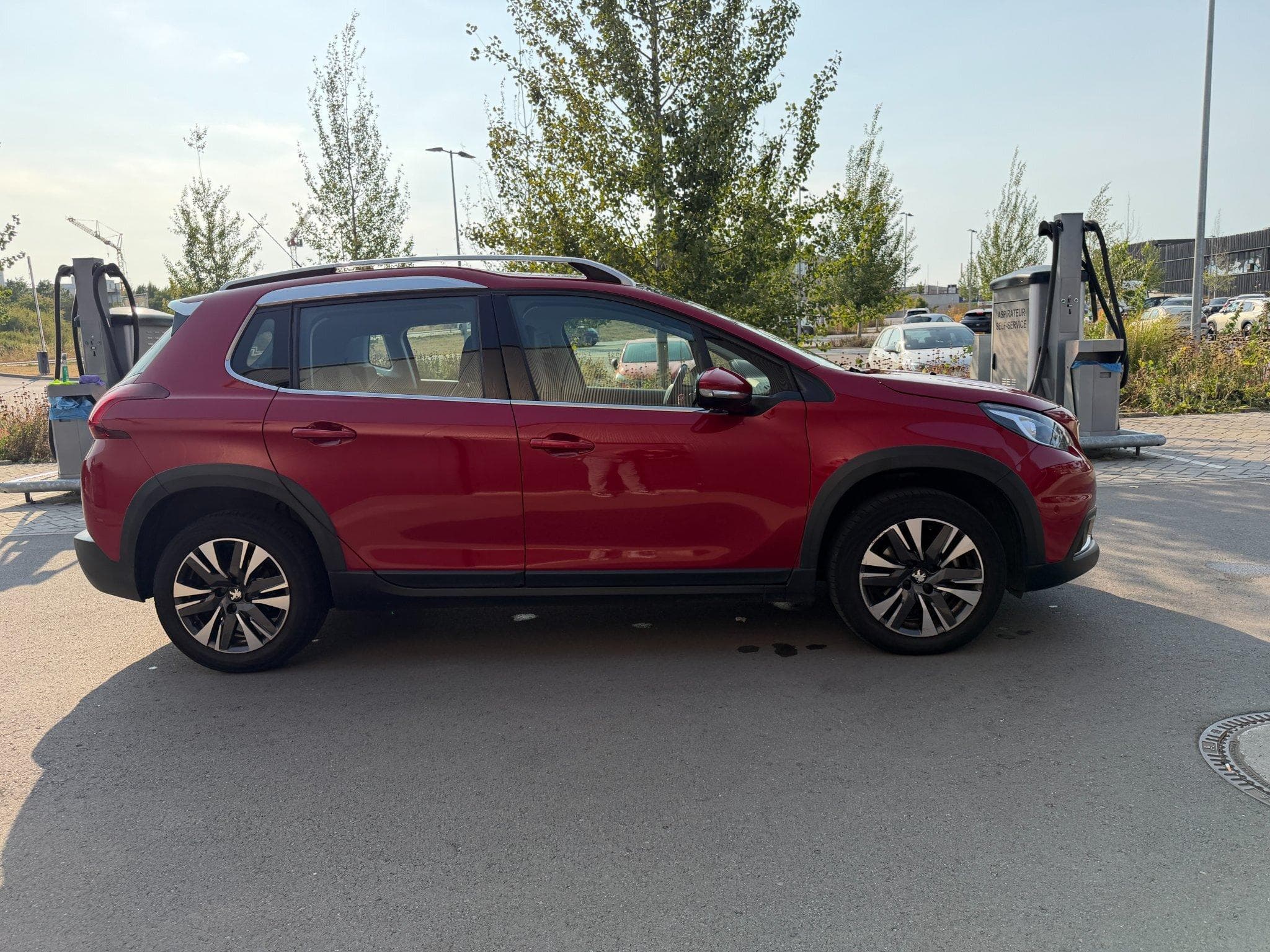 Peugeot 2008 PureTech Allure 110 (2018) - Photo 3