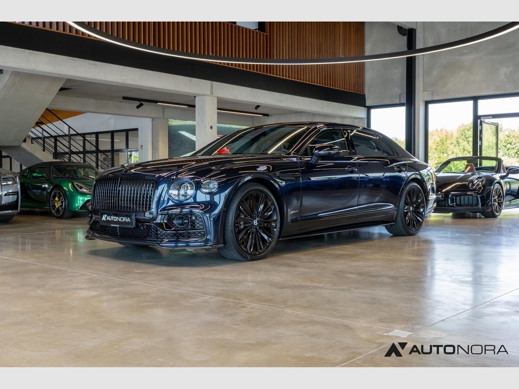 Bentley Flying Spur W12 Speed (2023) - Photo 6