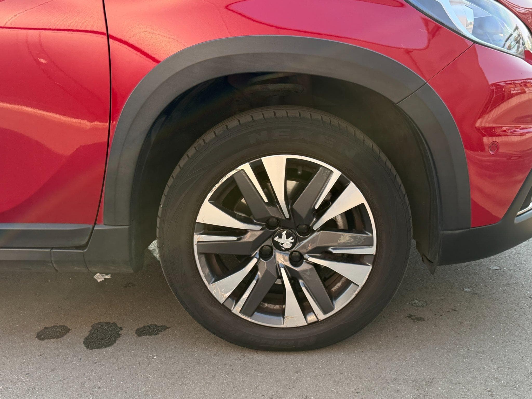 Peugeot 2008 PureTech Allure 110 (2018) - Photo 11