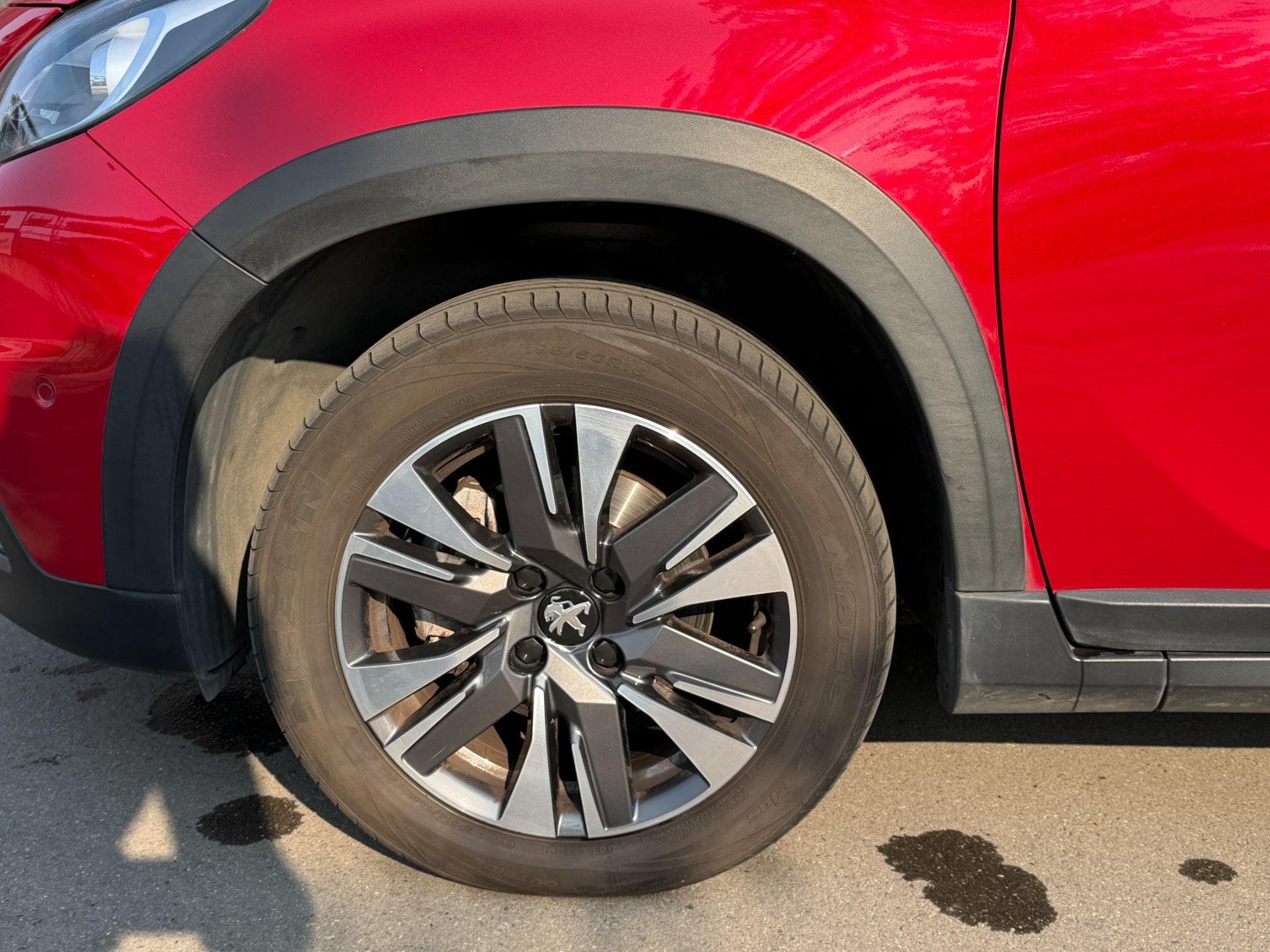 Peugeot 2008 PureTech Allure 110 (2018) - Photo 12