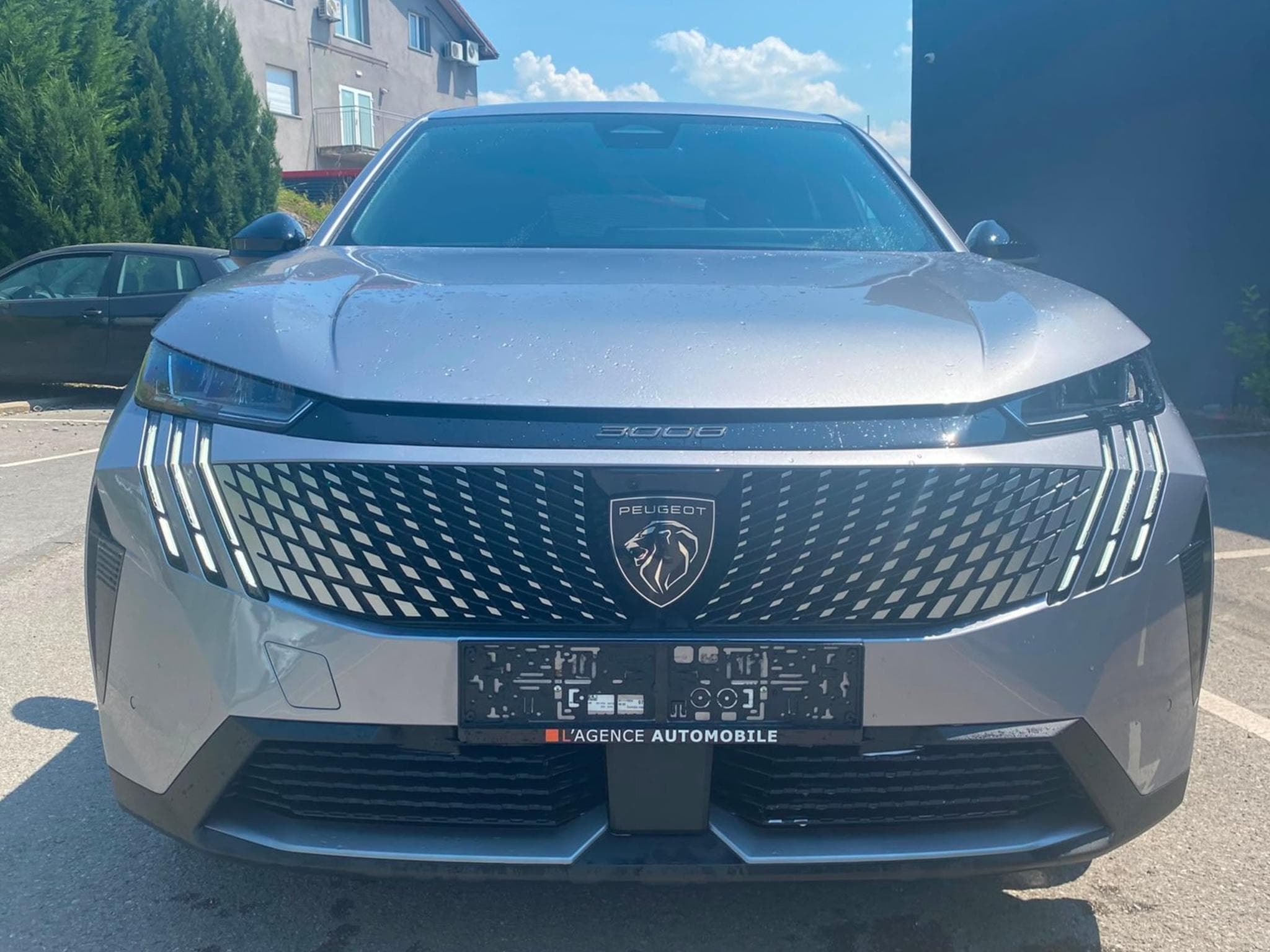 Peugeot 3008 First Edition Allure (2025) - Photo 2