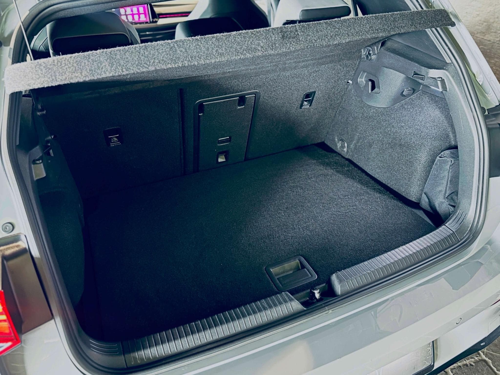 VW Golf GOLF VIII R-LINE TSI (2023) - Photo 15