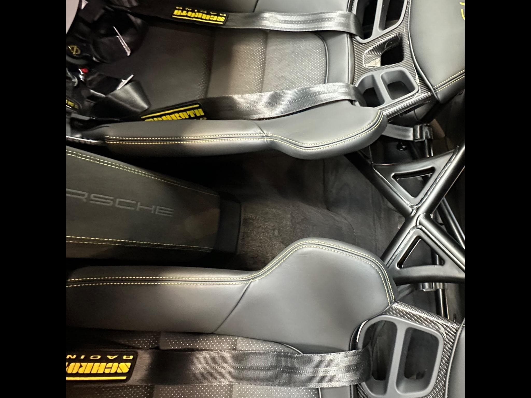 Porsche 992 GT3 (2022) - Foto 5