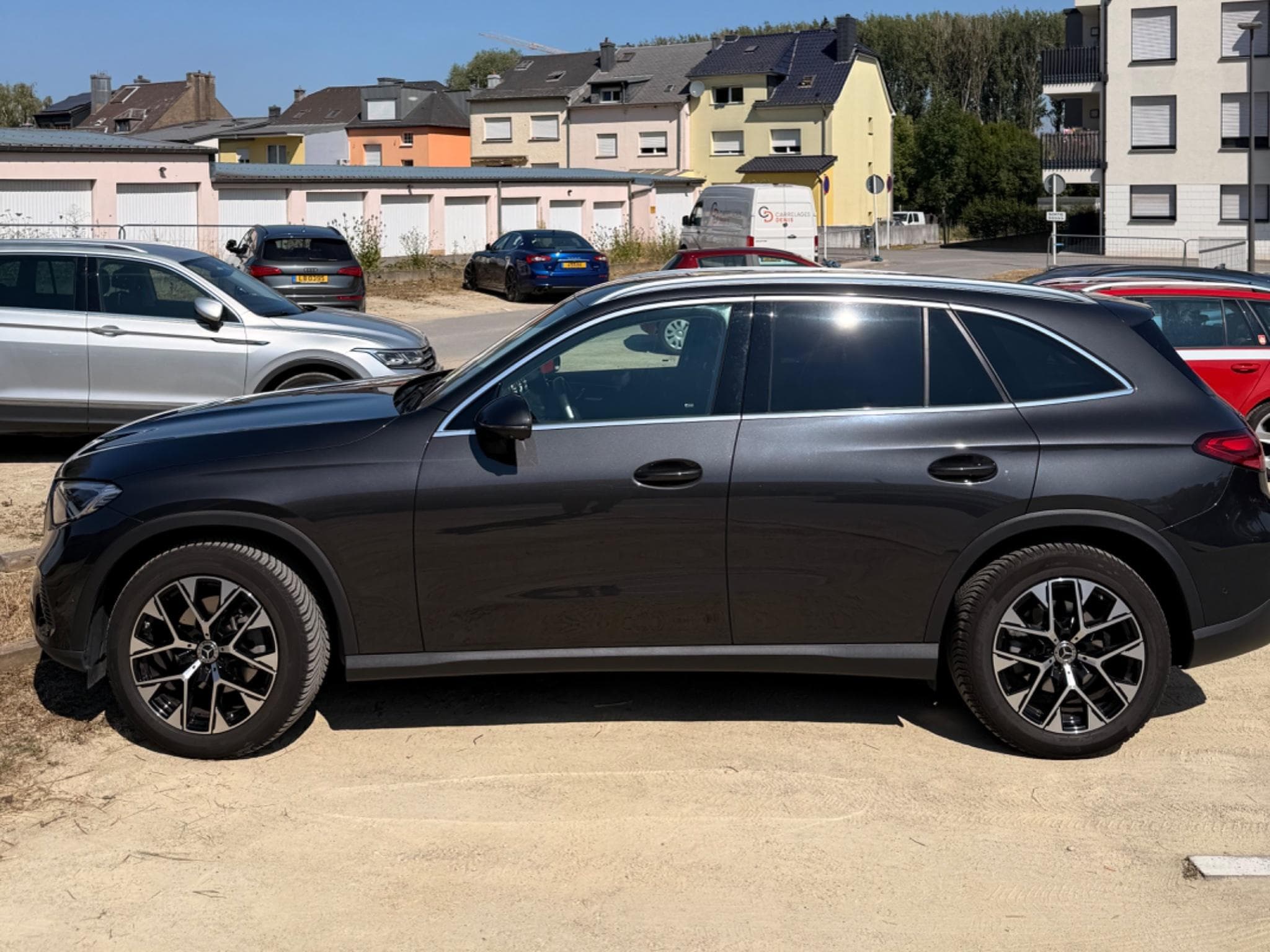Mercedes GLC 220 (2024) - Photo 2