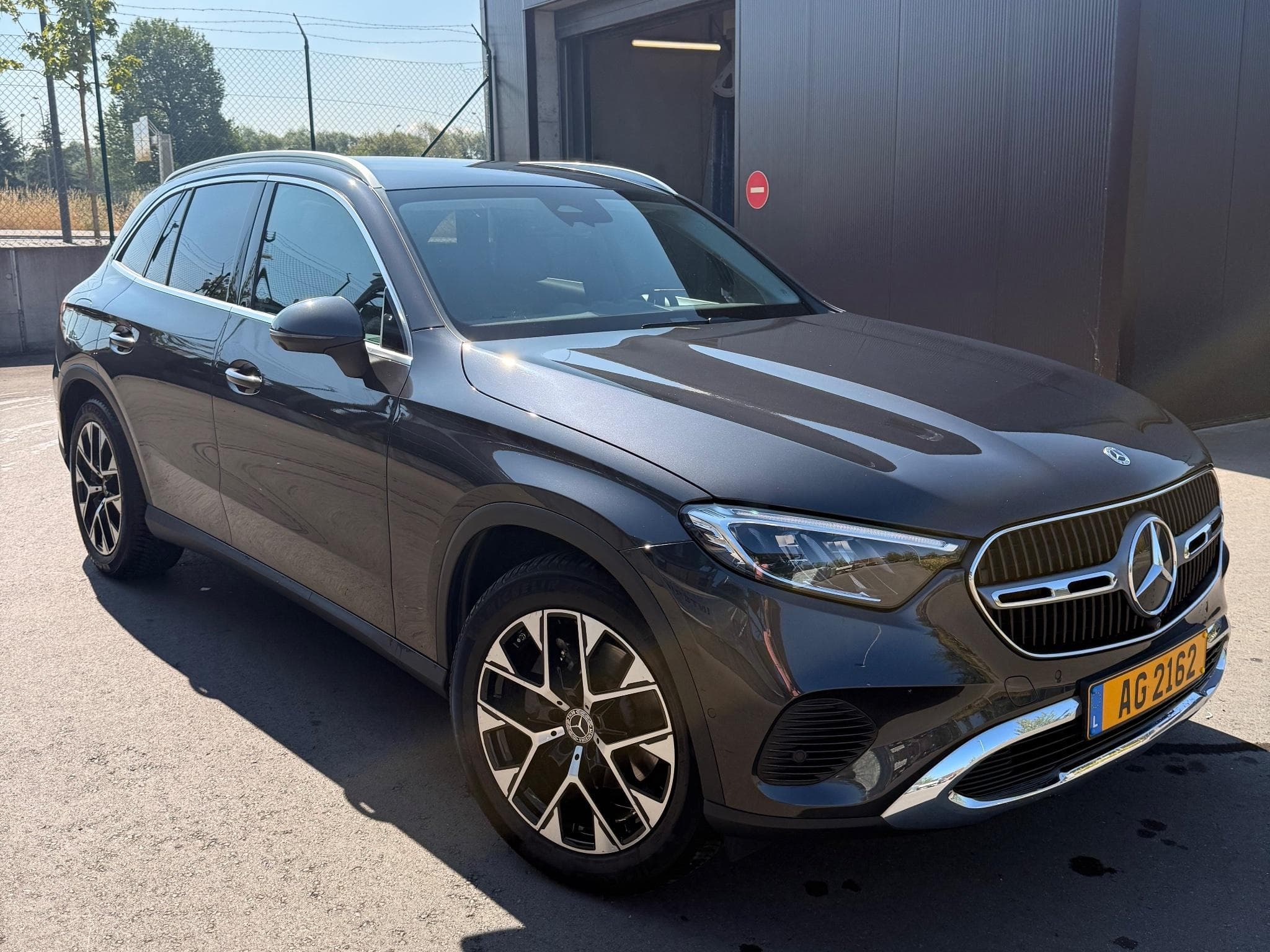 Mercedes GLC 220 (2024) - Photo 4