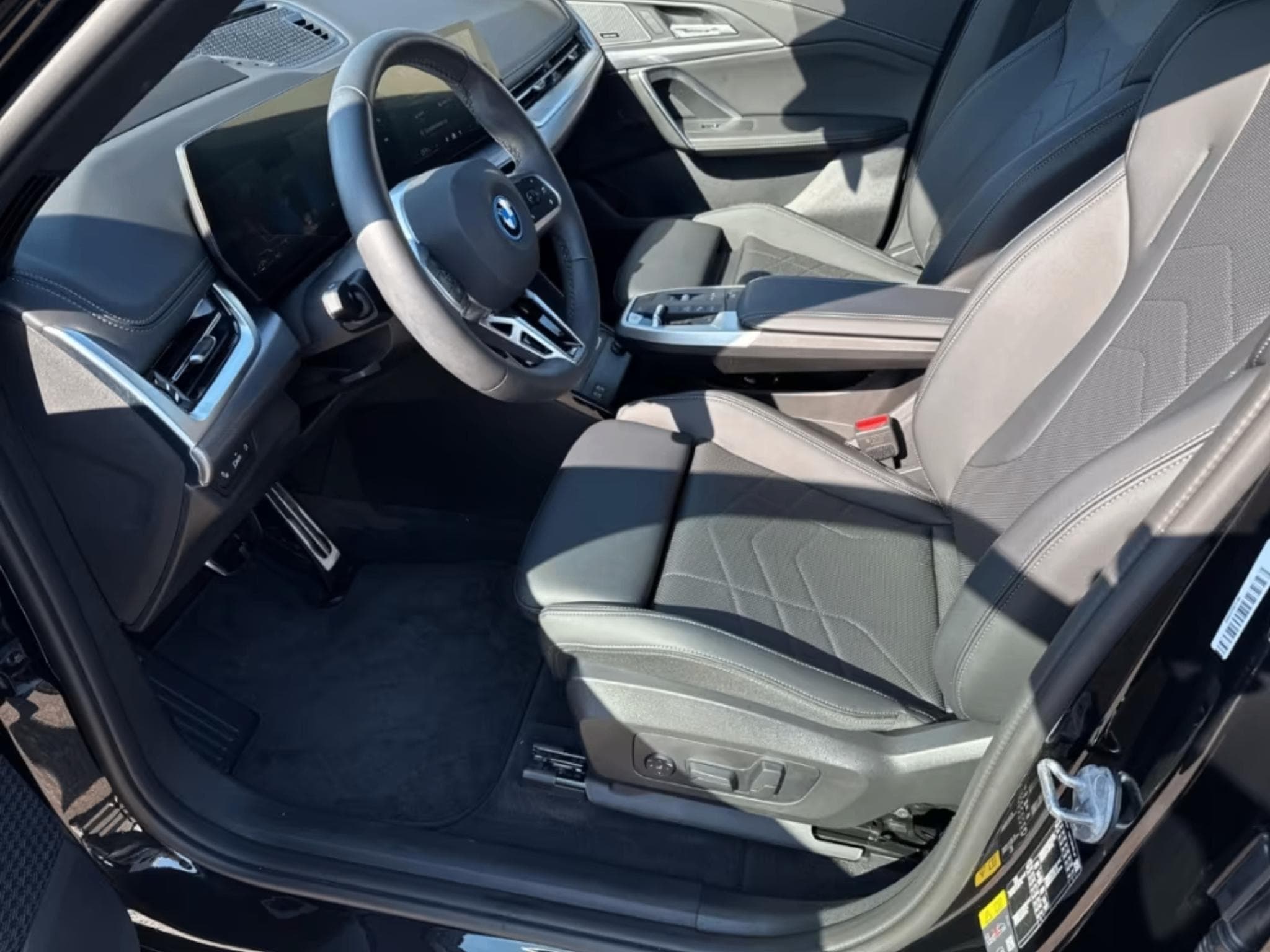 BMW X1 xDrive 30e M Sport Pano ACC HUD (2025) - Photo 7
