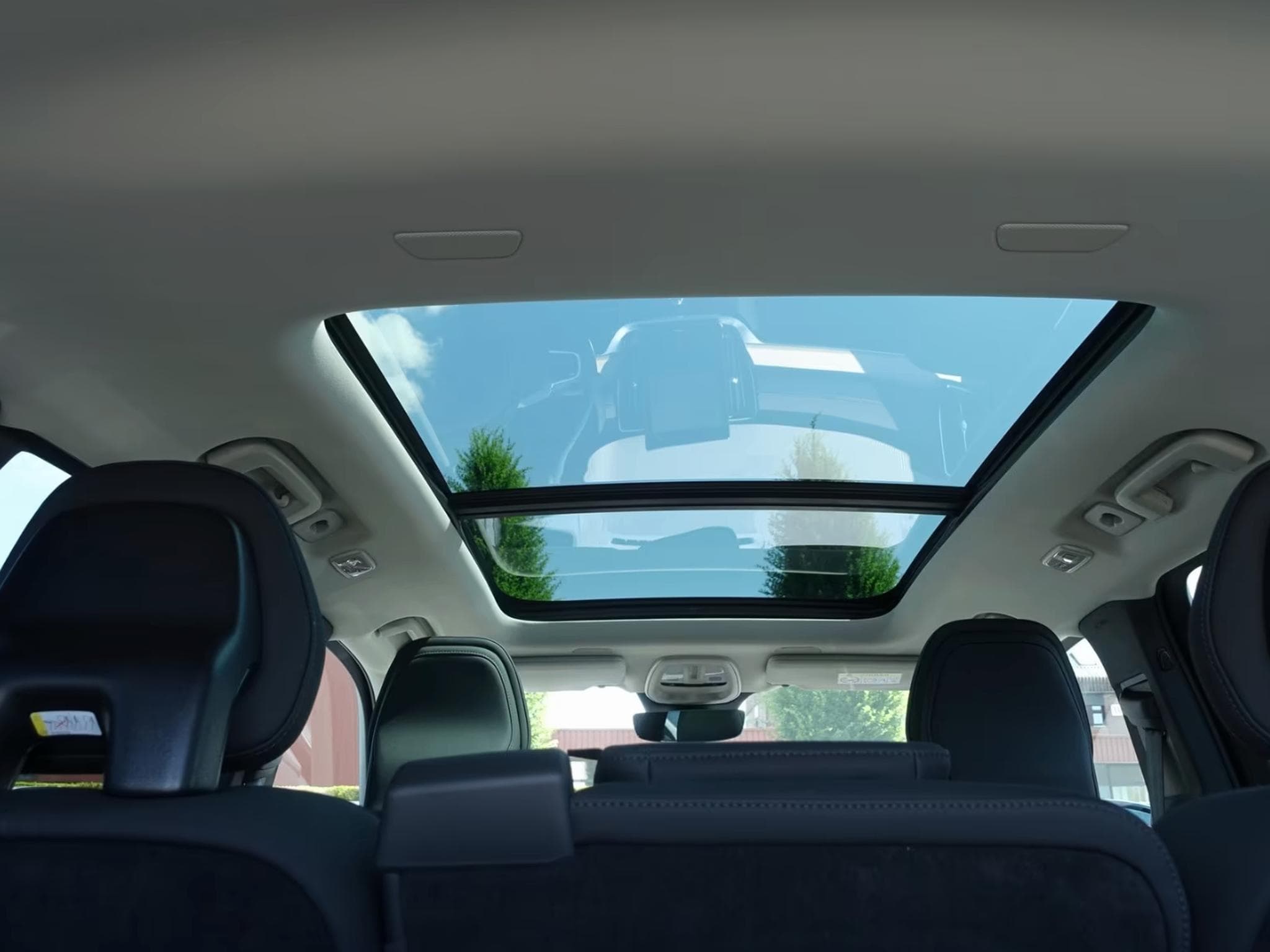 Volvo XC90 Plus Bright T8 AWD/ Pano/HeadUp/360° (2025) - Photo 9