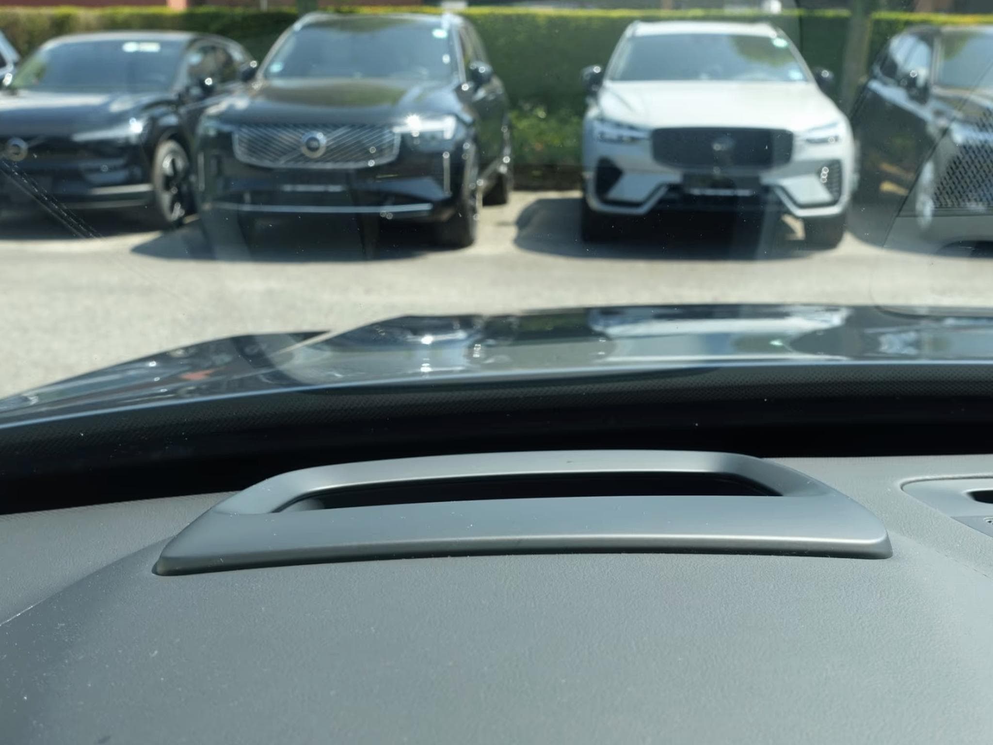 Volvo XC90 Plus Bright T8 AWD/ Pano/HeadUp/360° (2025) - Photo 18