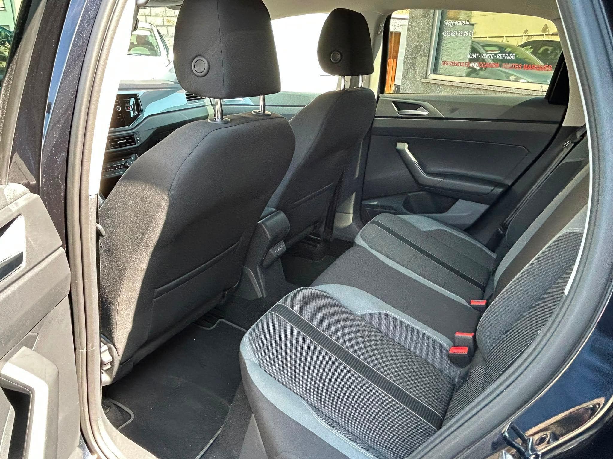 VW Polo 1.6 TDI 95CV HIGLINE (2019) - Foto 10
